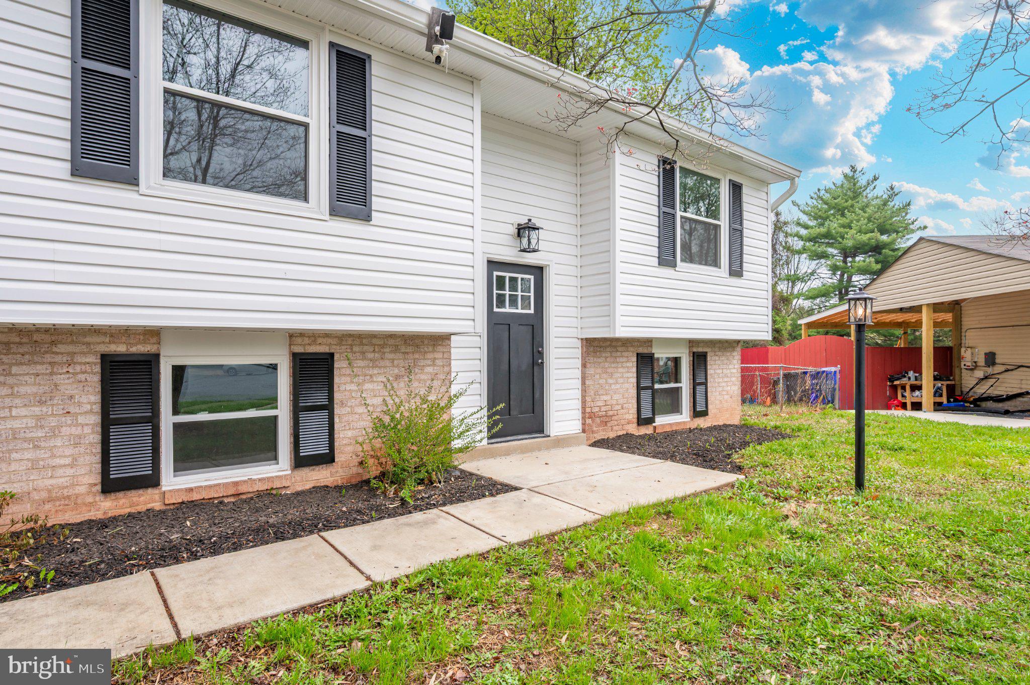 FOX CHAPEL - Residential