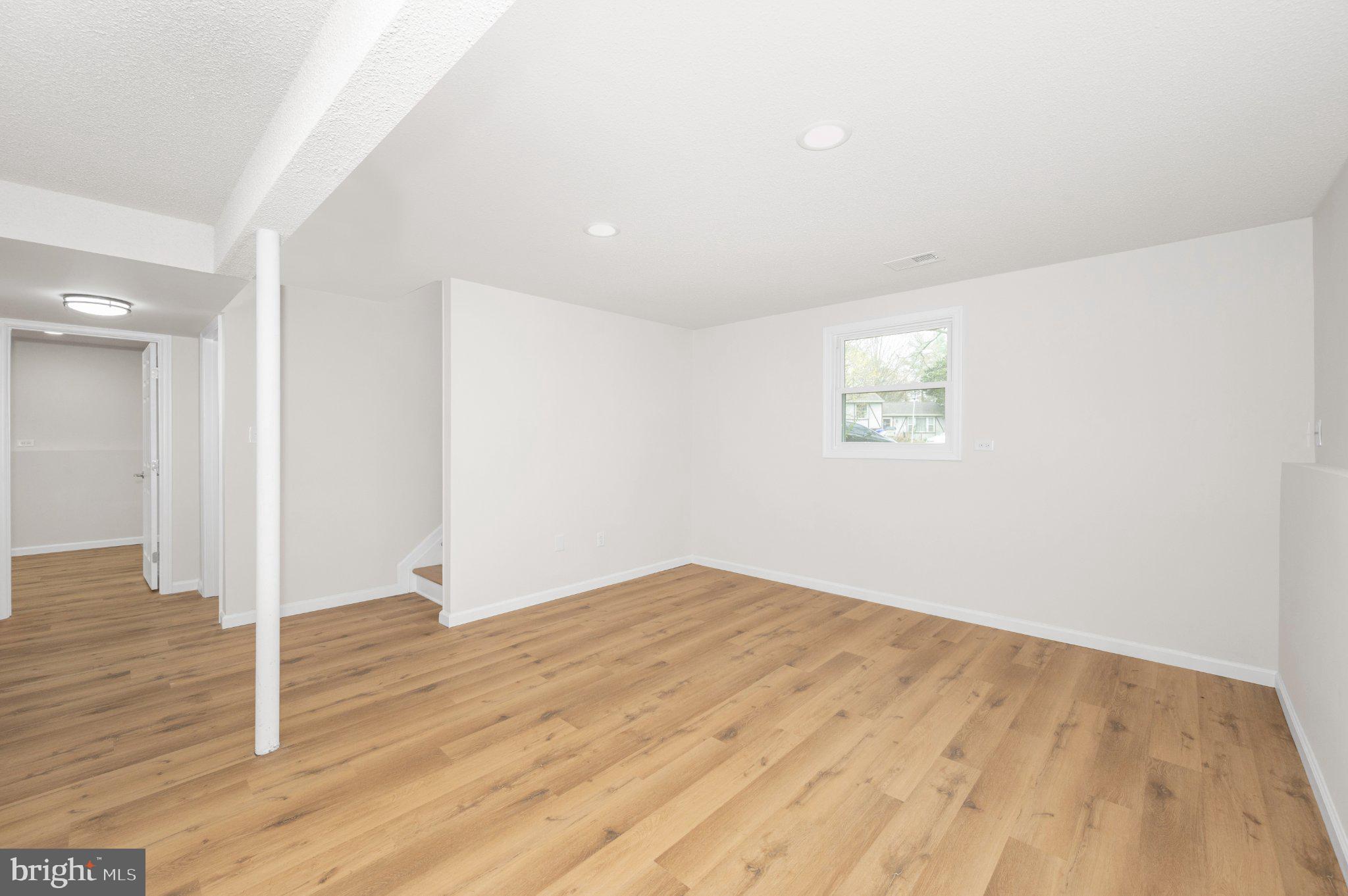 FOX CHAPEL - Residential