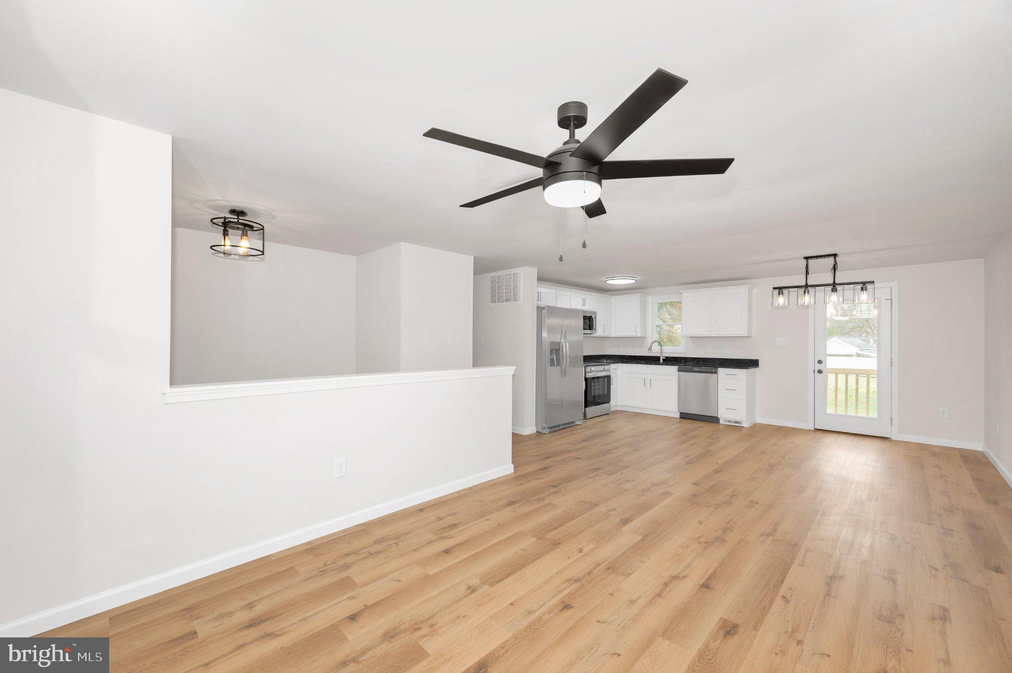 FOX CHAPEL - Residential