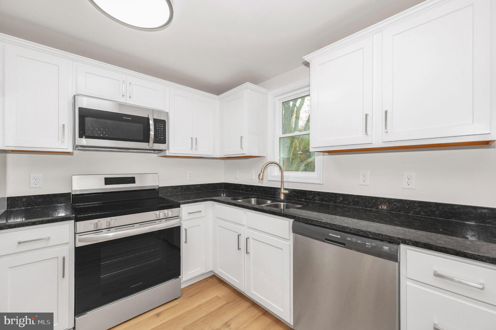 FOX CHAPEL - Residential