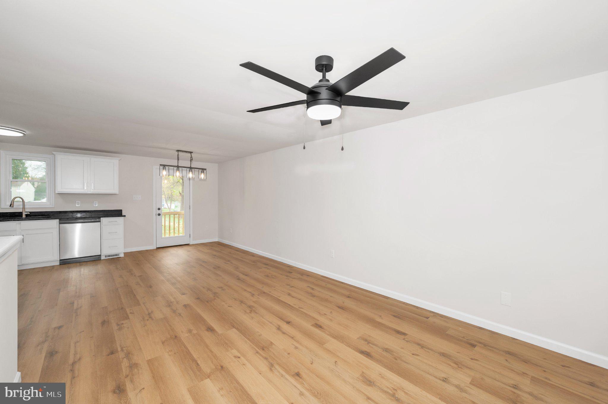 FOX CHAPEL - Residential