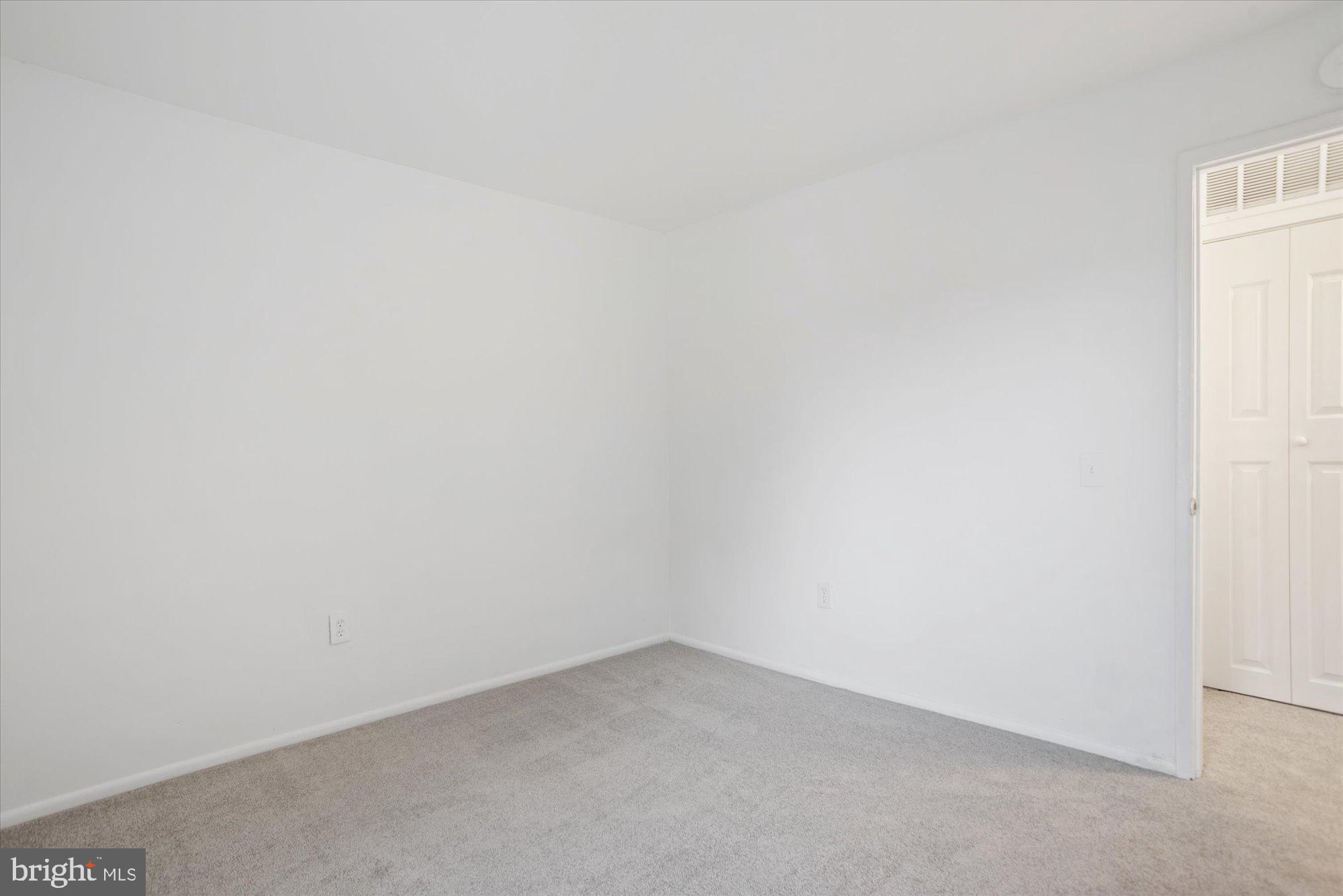 SIERRA VILLAS - Residential