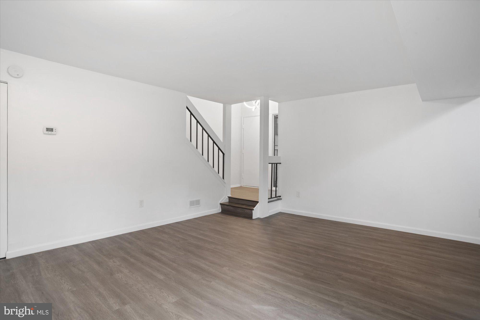 SIERRA VILLAS - Residential