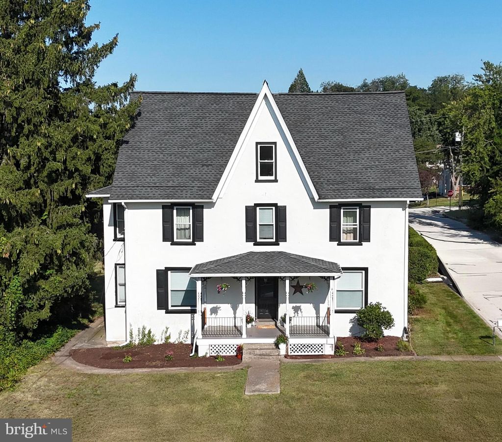 Photo of 523 Bridge Street, MONT CLARE, PA 19453 (MLS # PAMC2156010)