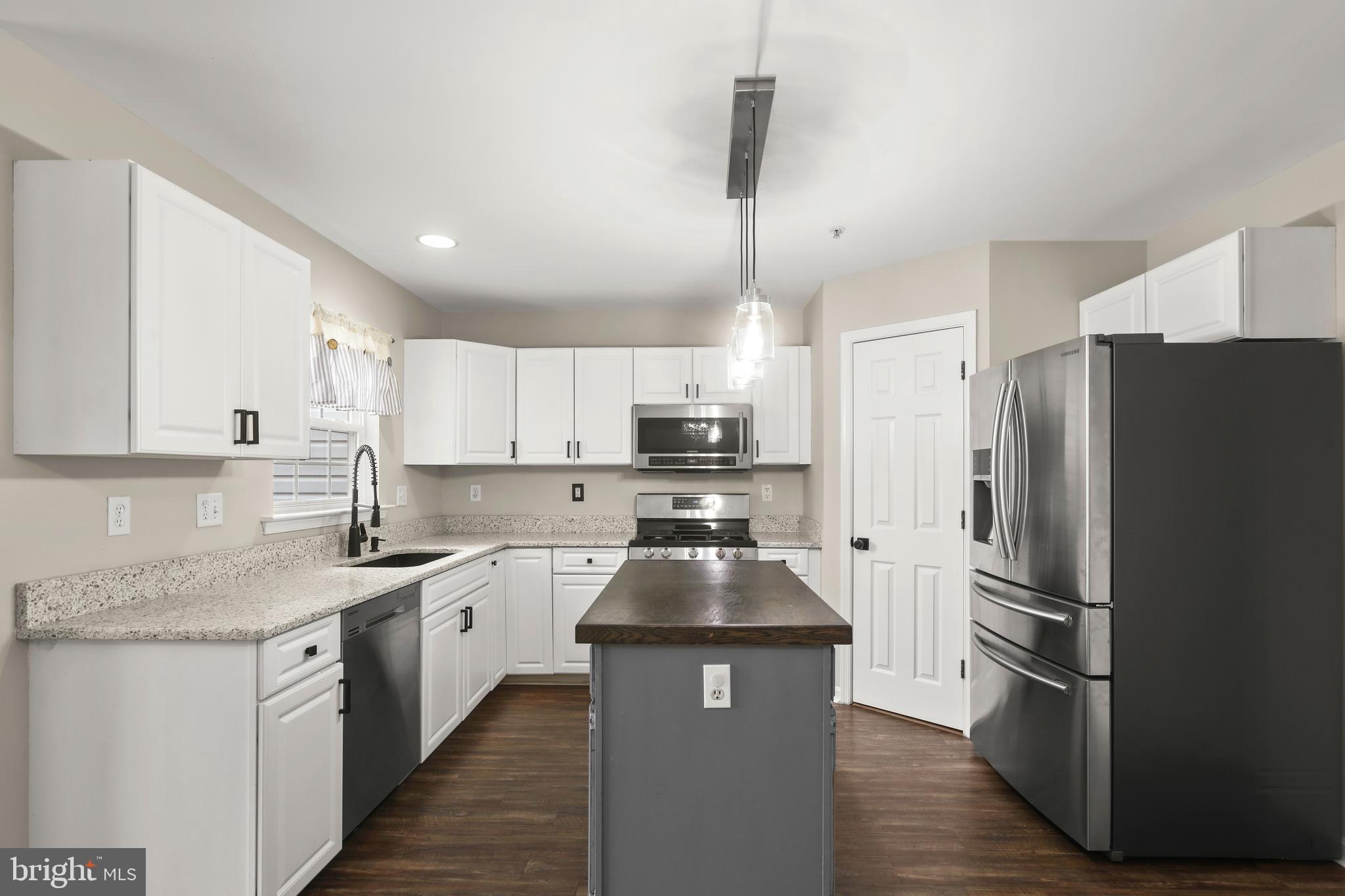 WINTERS RUN MANOR - Residential