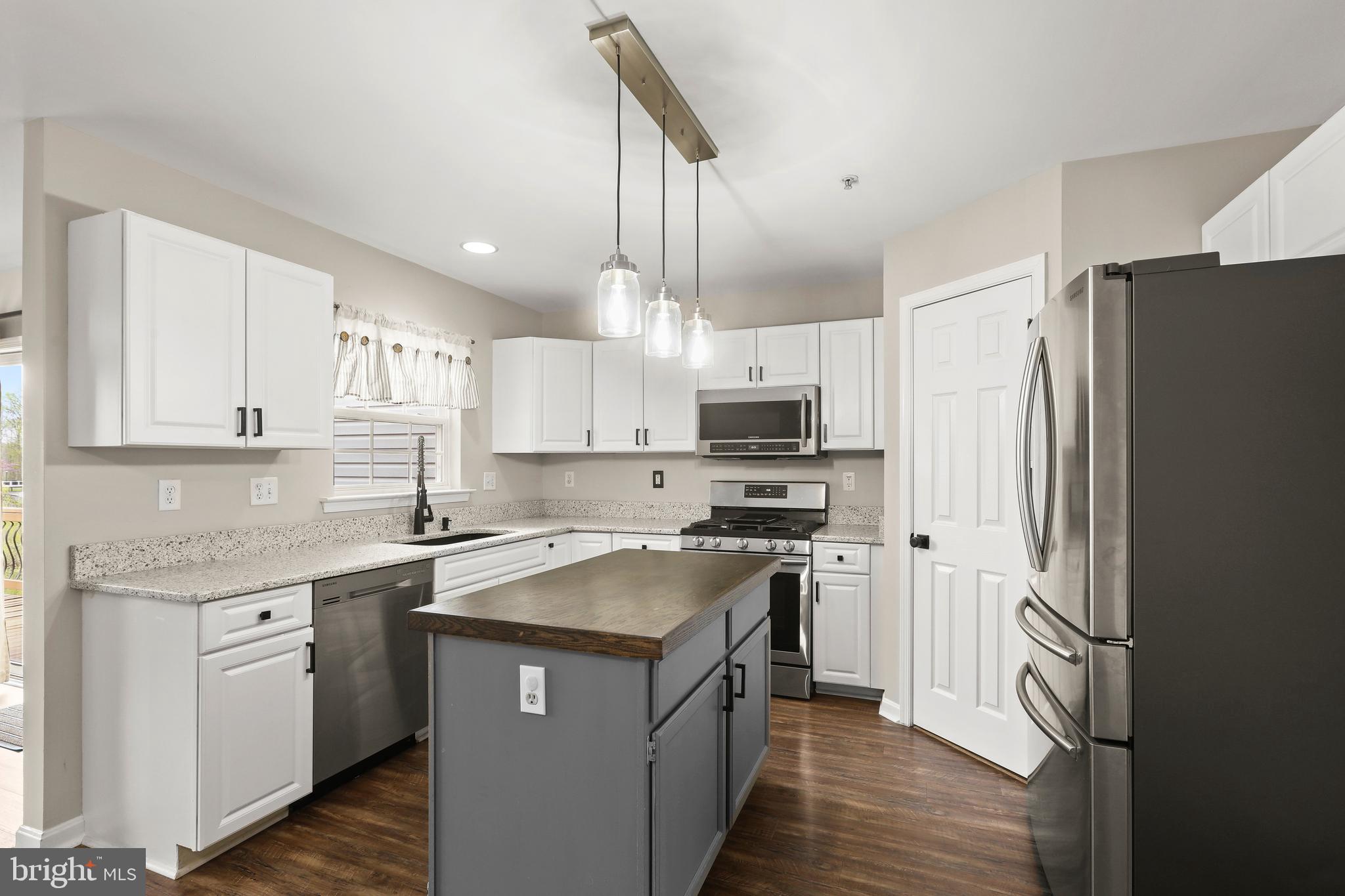 WINTERS RUN MANOR - Residential