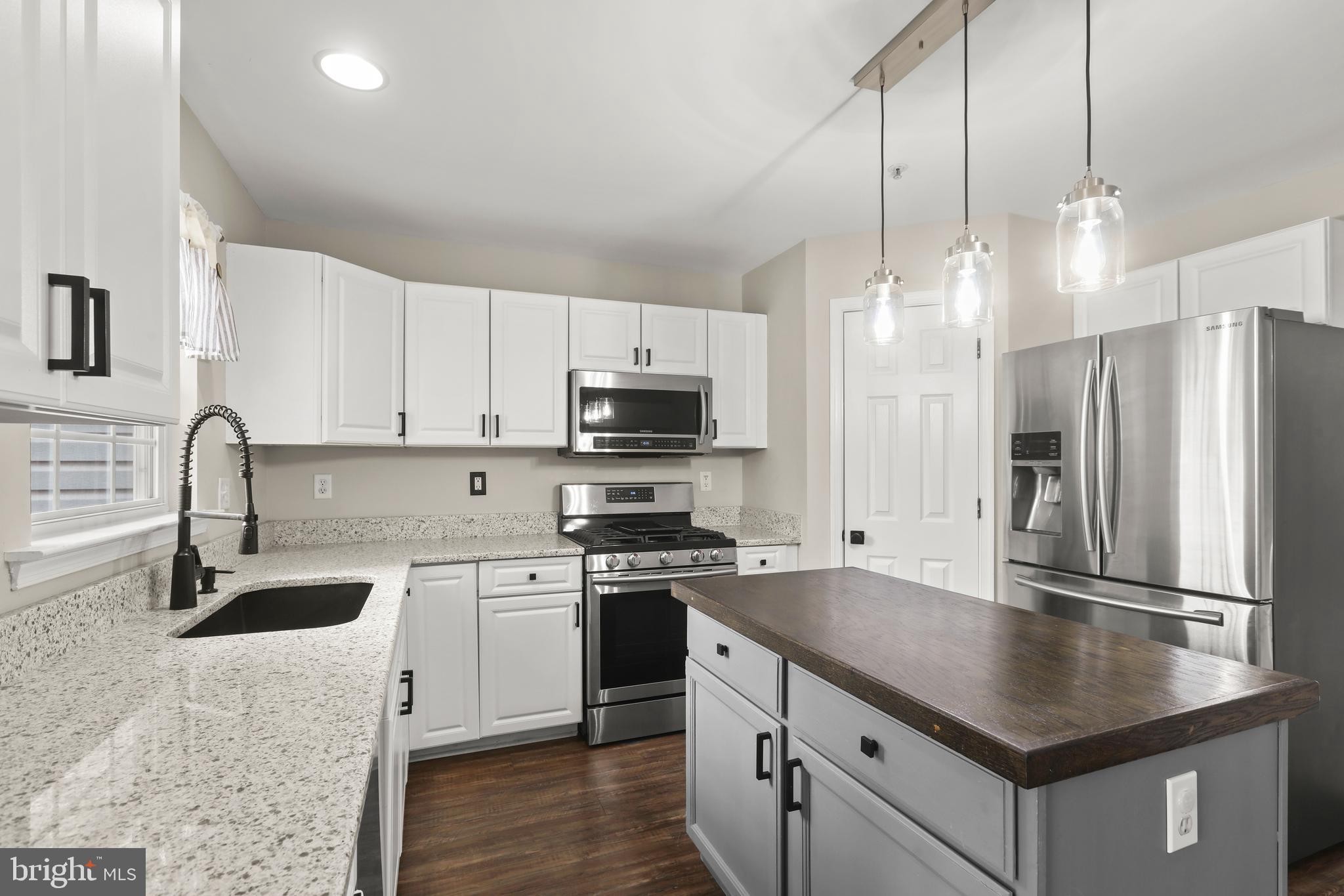 WINTERS RUN MANOR - Residential