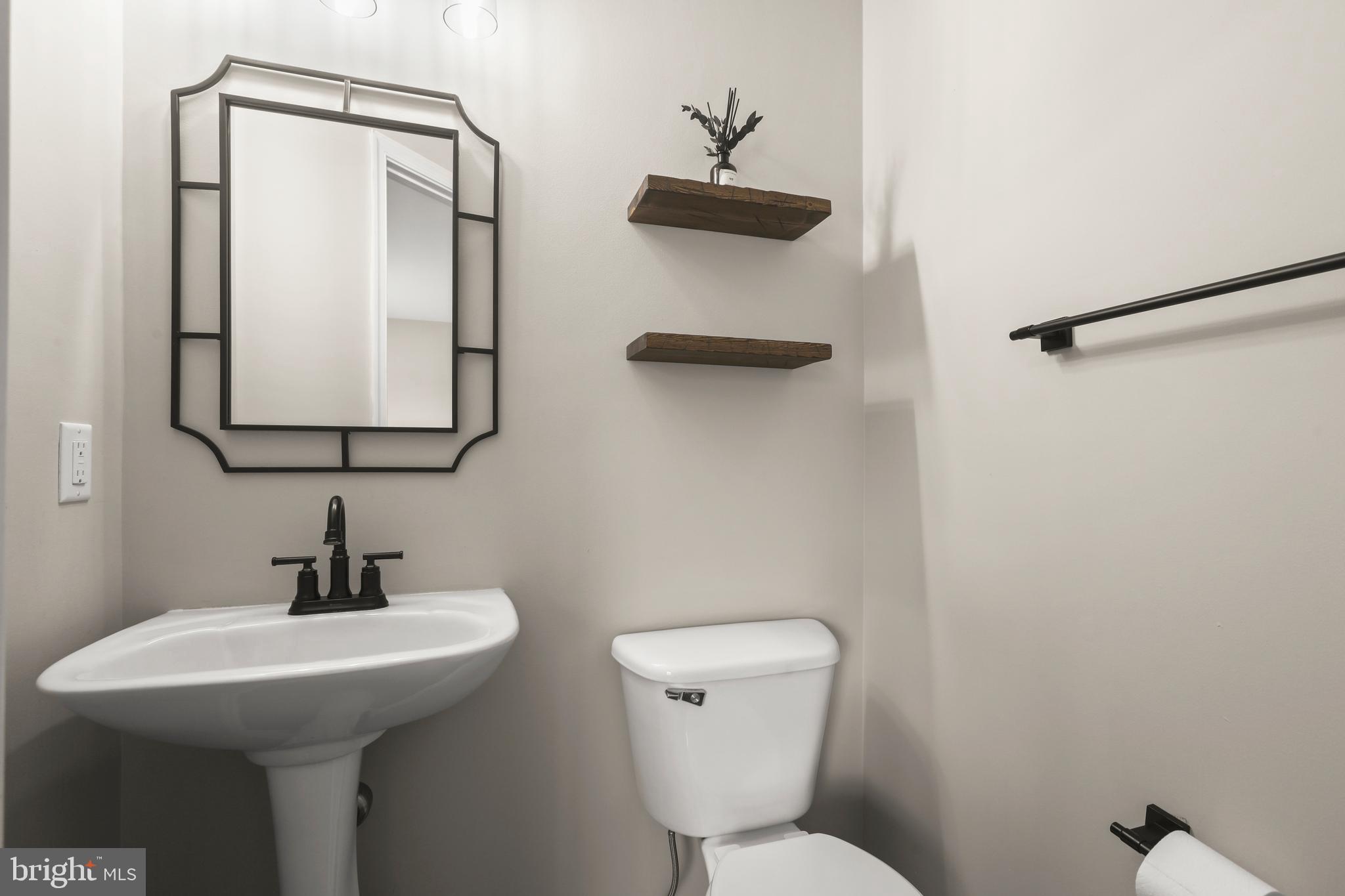 WINTERS RUN MANOR - Residential