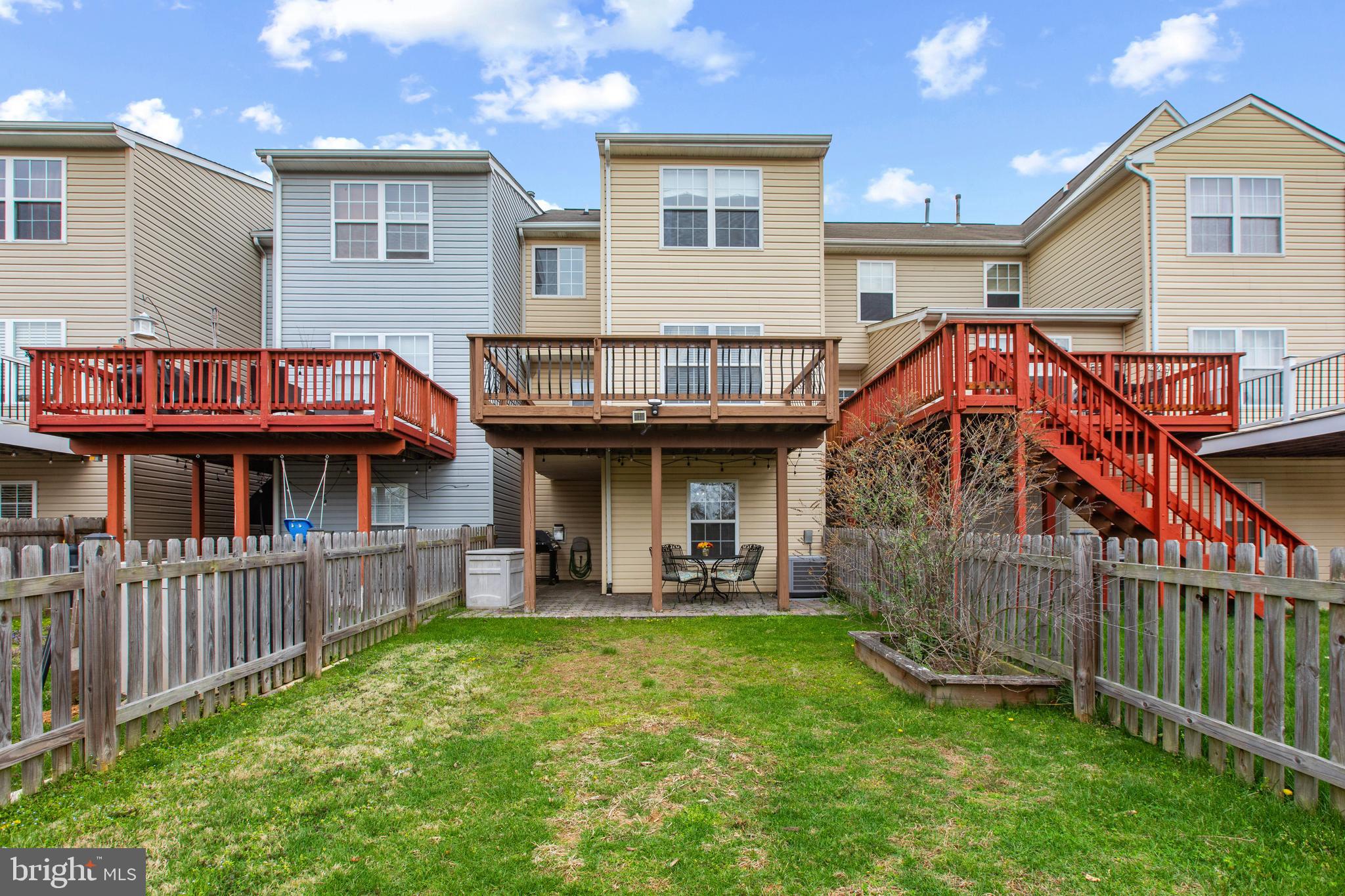 WINTERS RUN MANOR - Residential