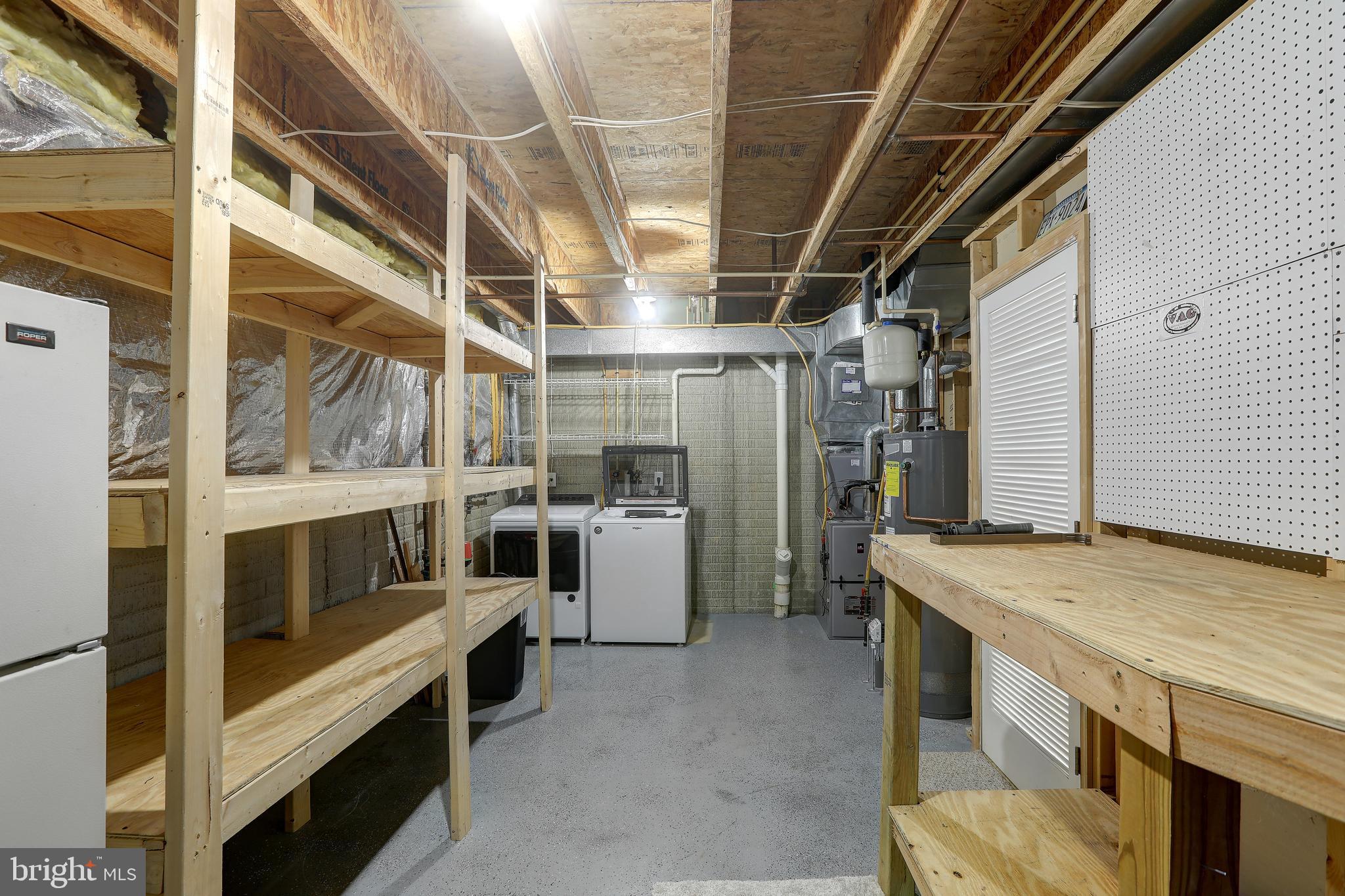 WINTERS RUN MANOR - Residential