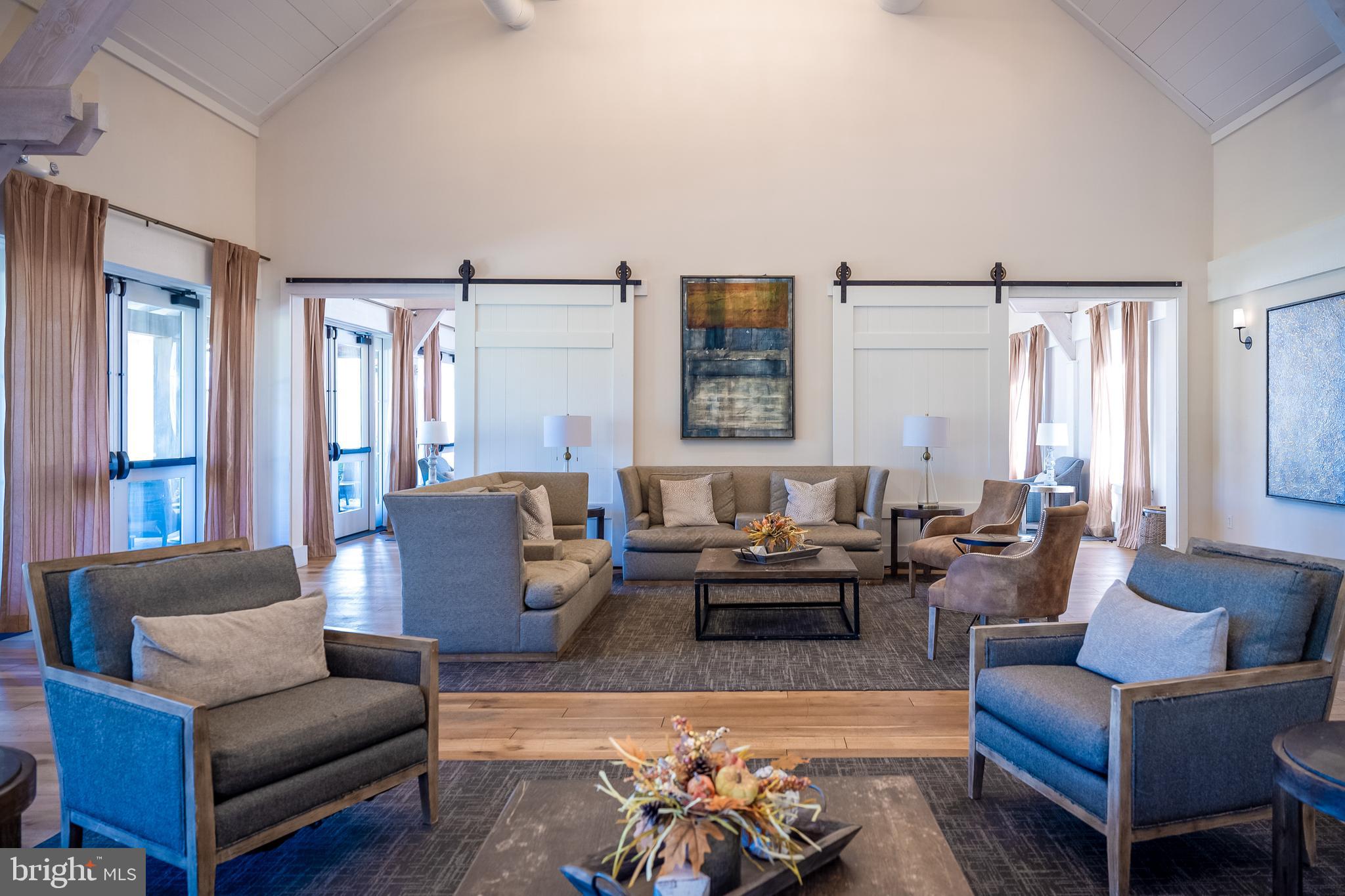 POTOMAC SHORES - Residential