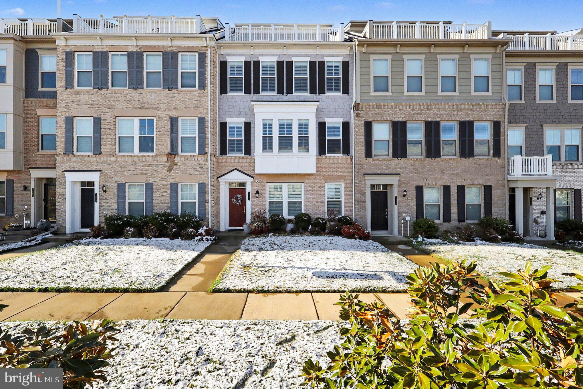 POTOMAC SHORES - Residential