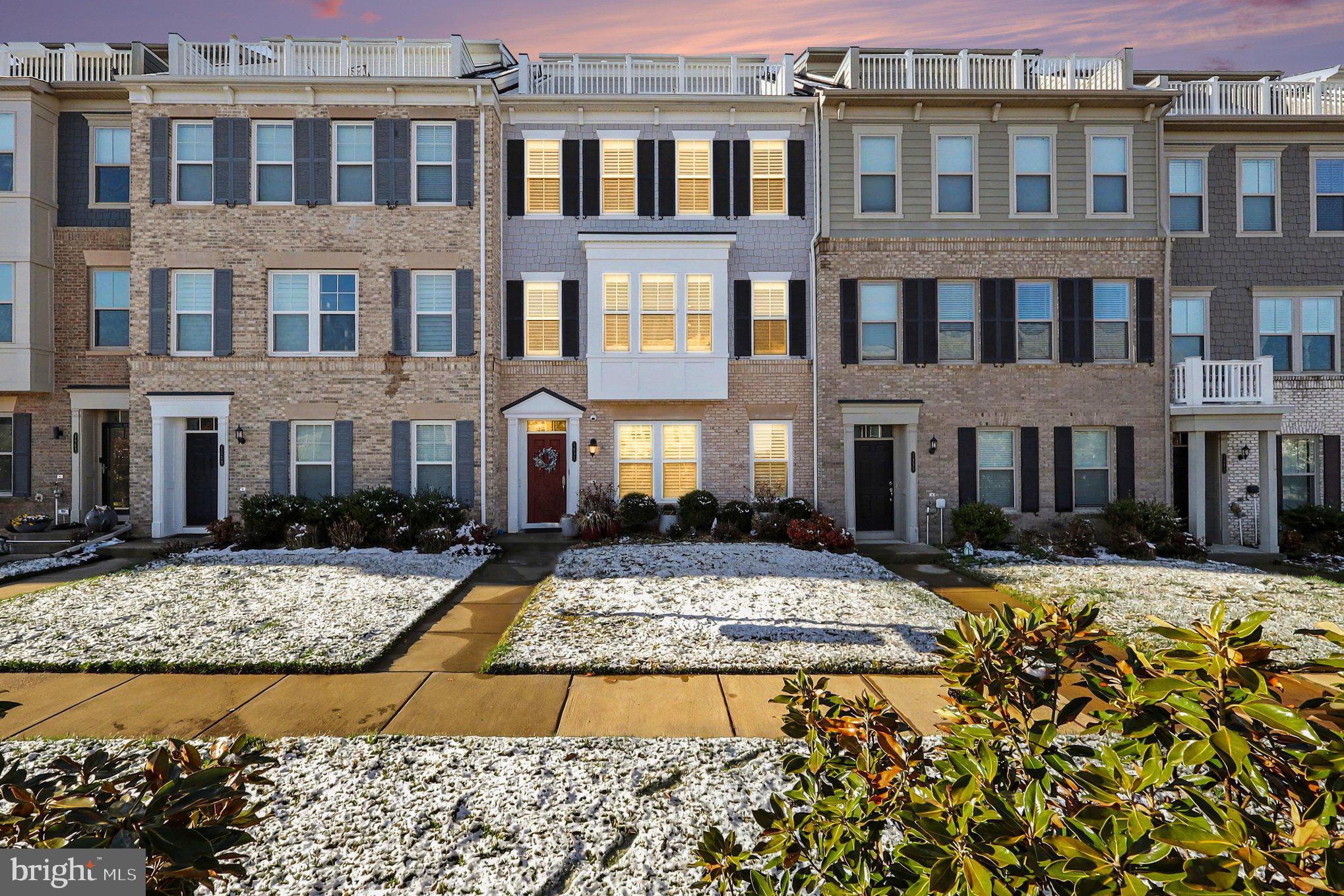 POTOMAC SHORES - Residential