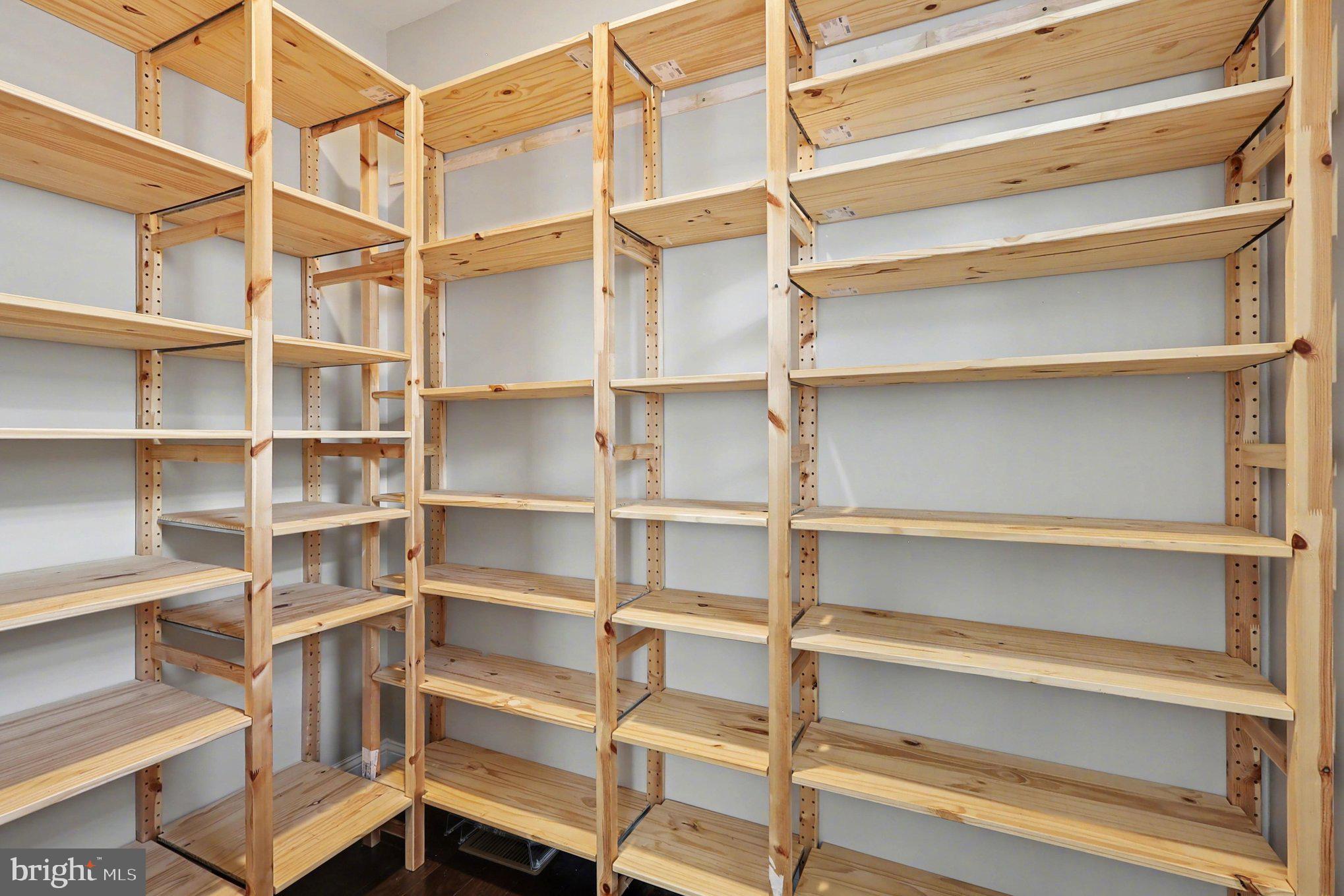 POTOMAC SHORES - Residential