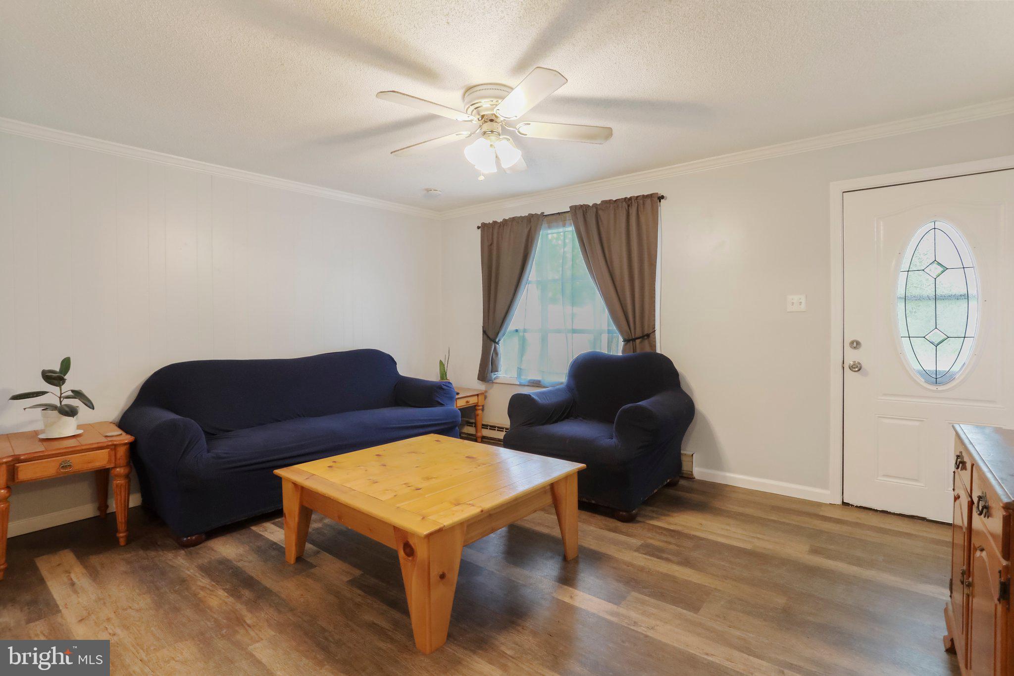 WALNUT GROVE - Residential