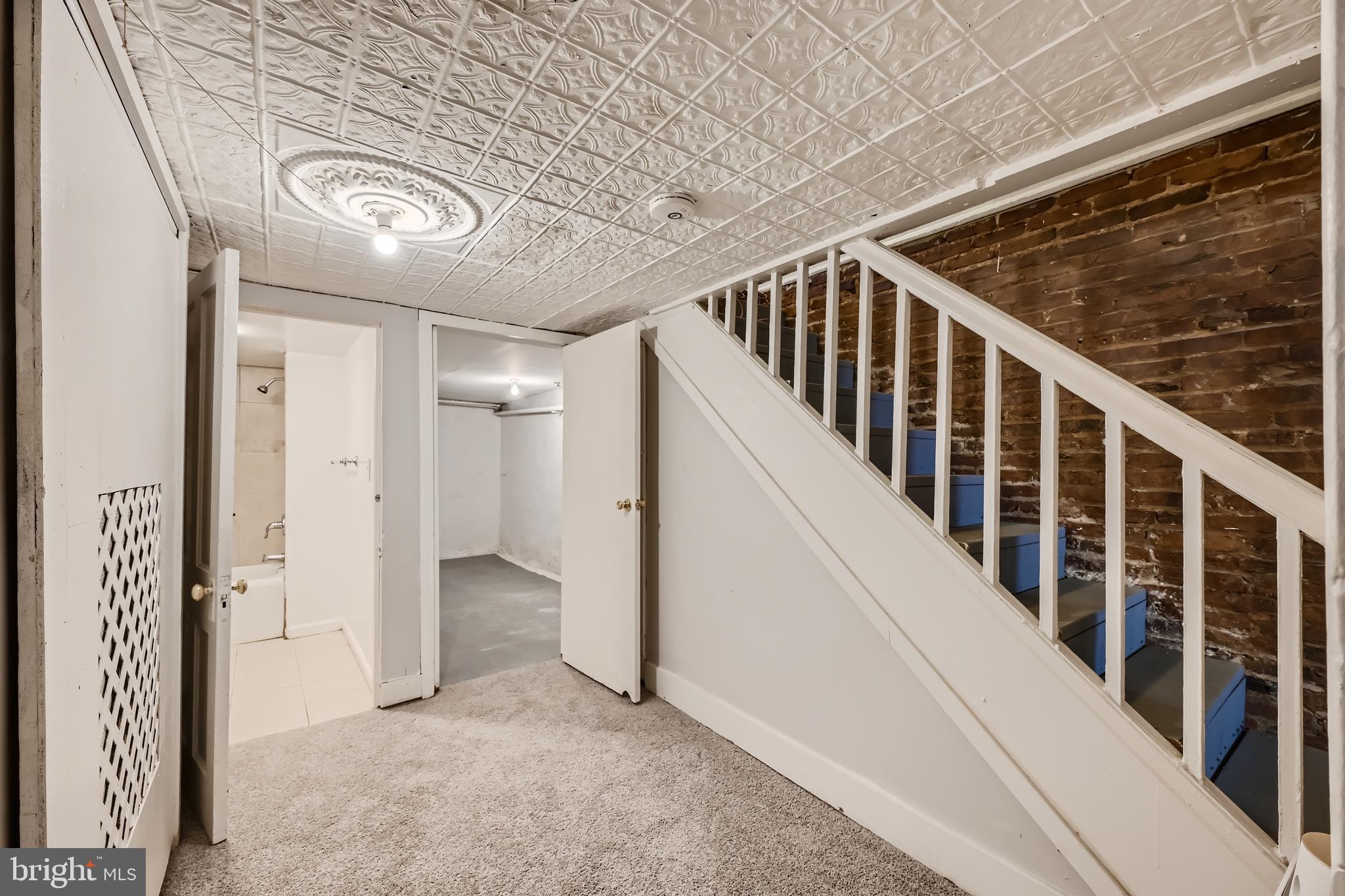 MCELDERRY PARK - Residential