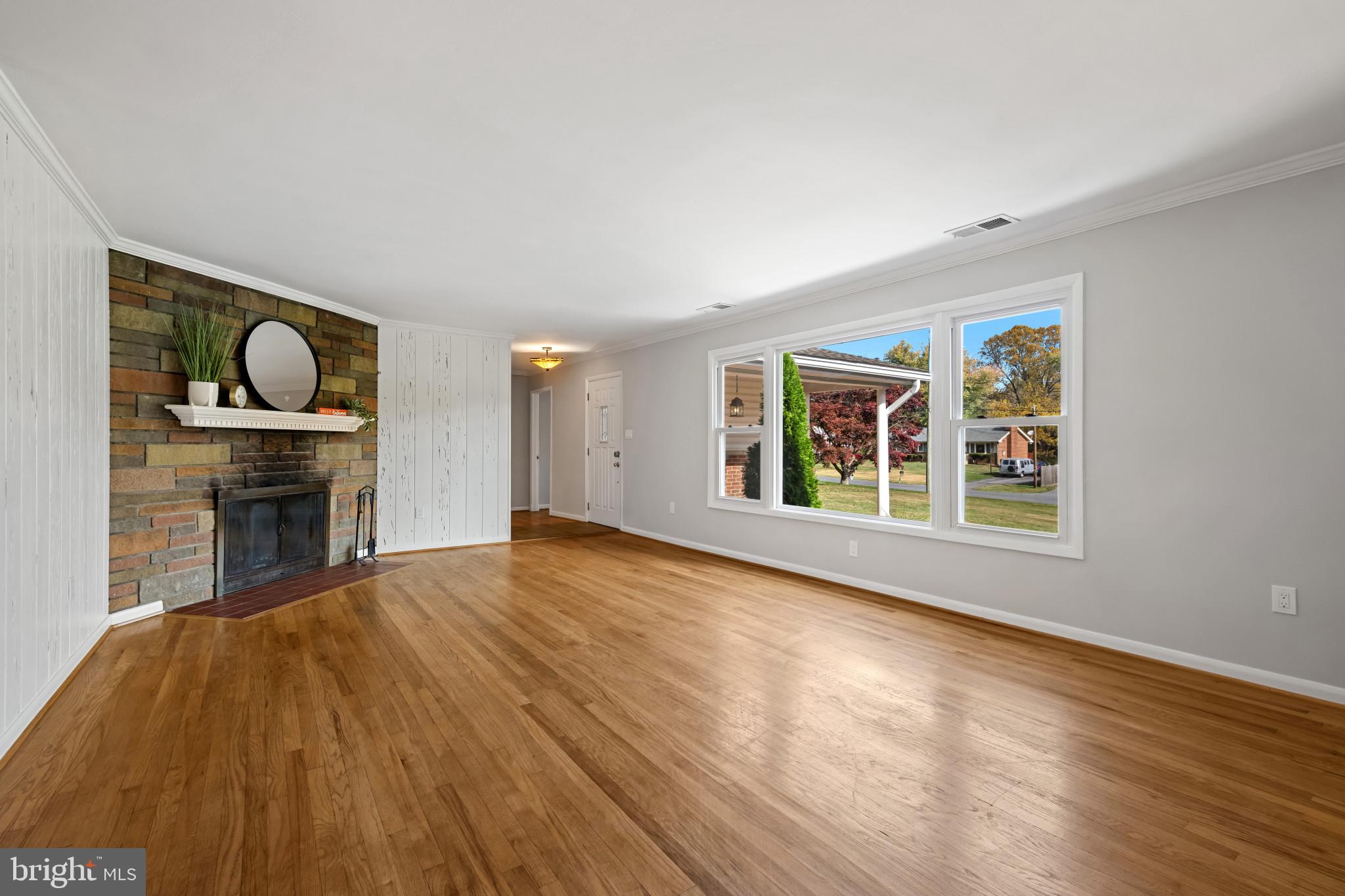 OLNEY OUTSIDE - Residential