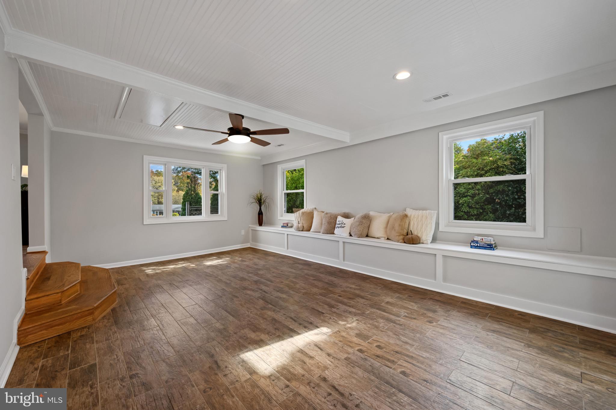 OLNEY OUTSIDE - Residential