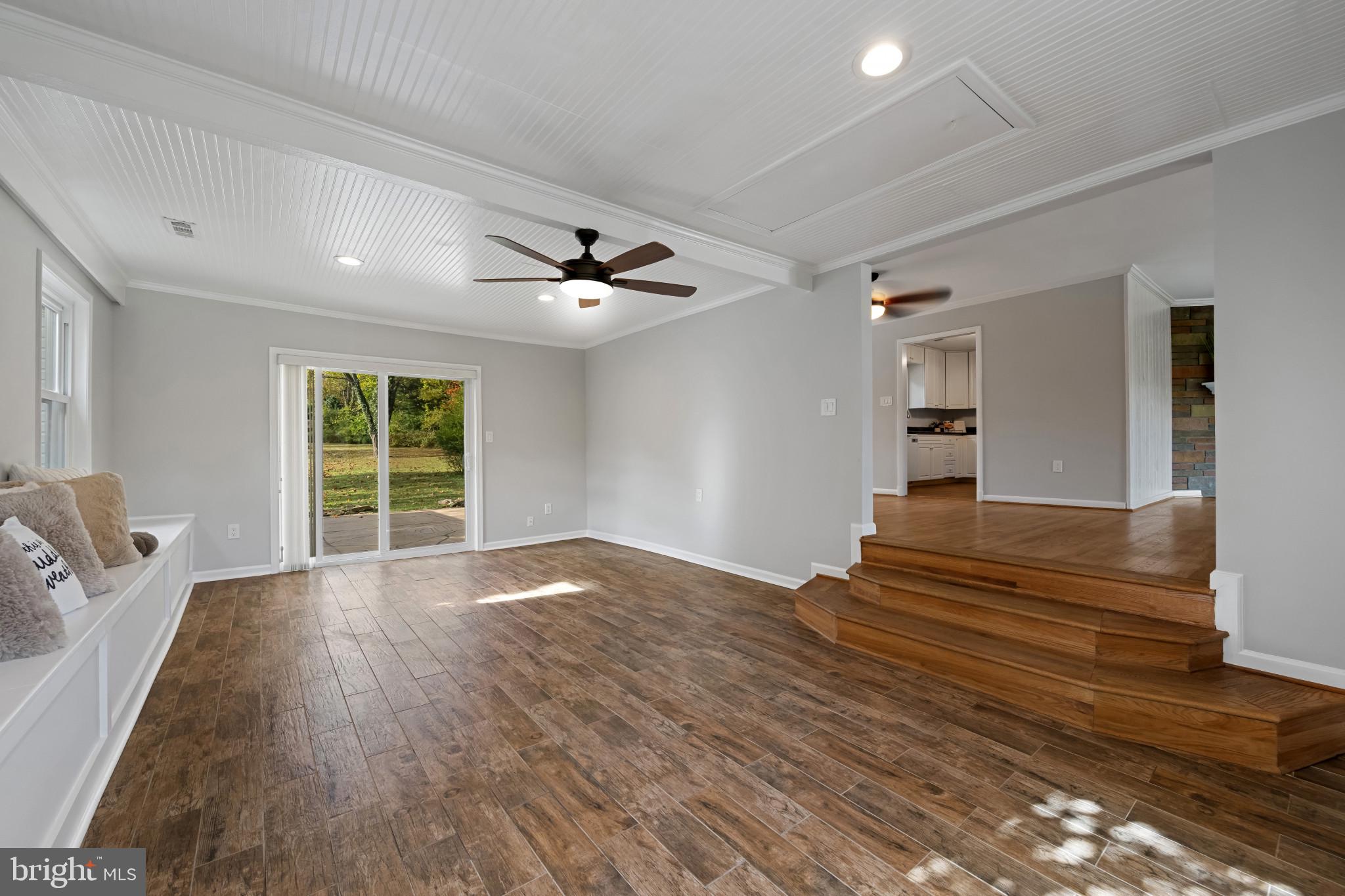 OLNEY OUTSIDE - Residential