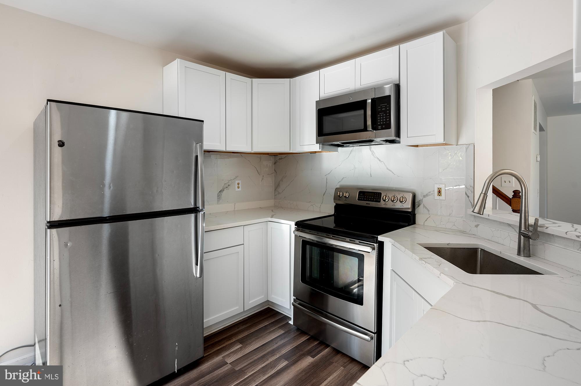 PLEASANT HILLS - Residential