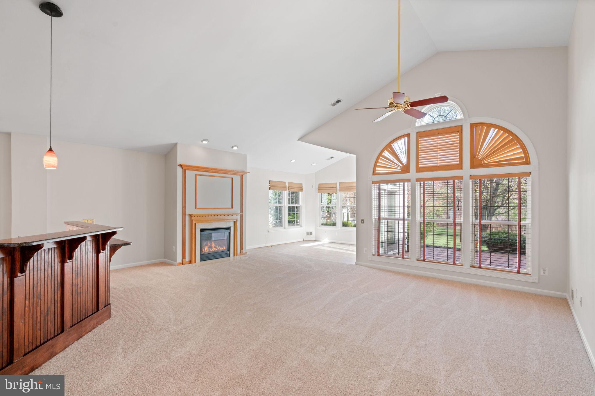 FOUR SEASONS IN HISTORIC VIRGINIA - Residential