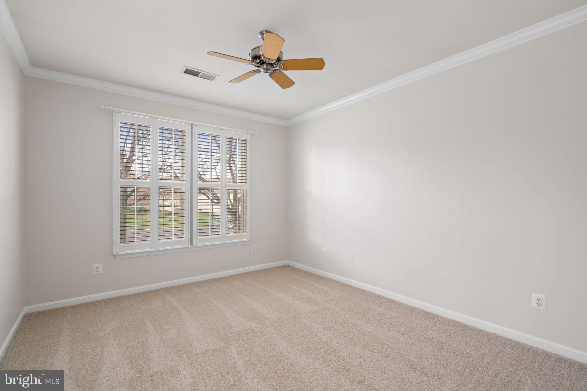 FOUR SEASONS IN HISTORIC VIRGINIA - Residential