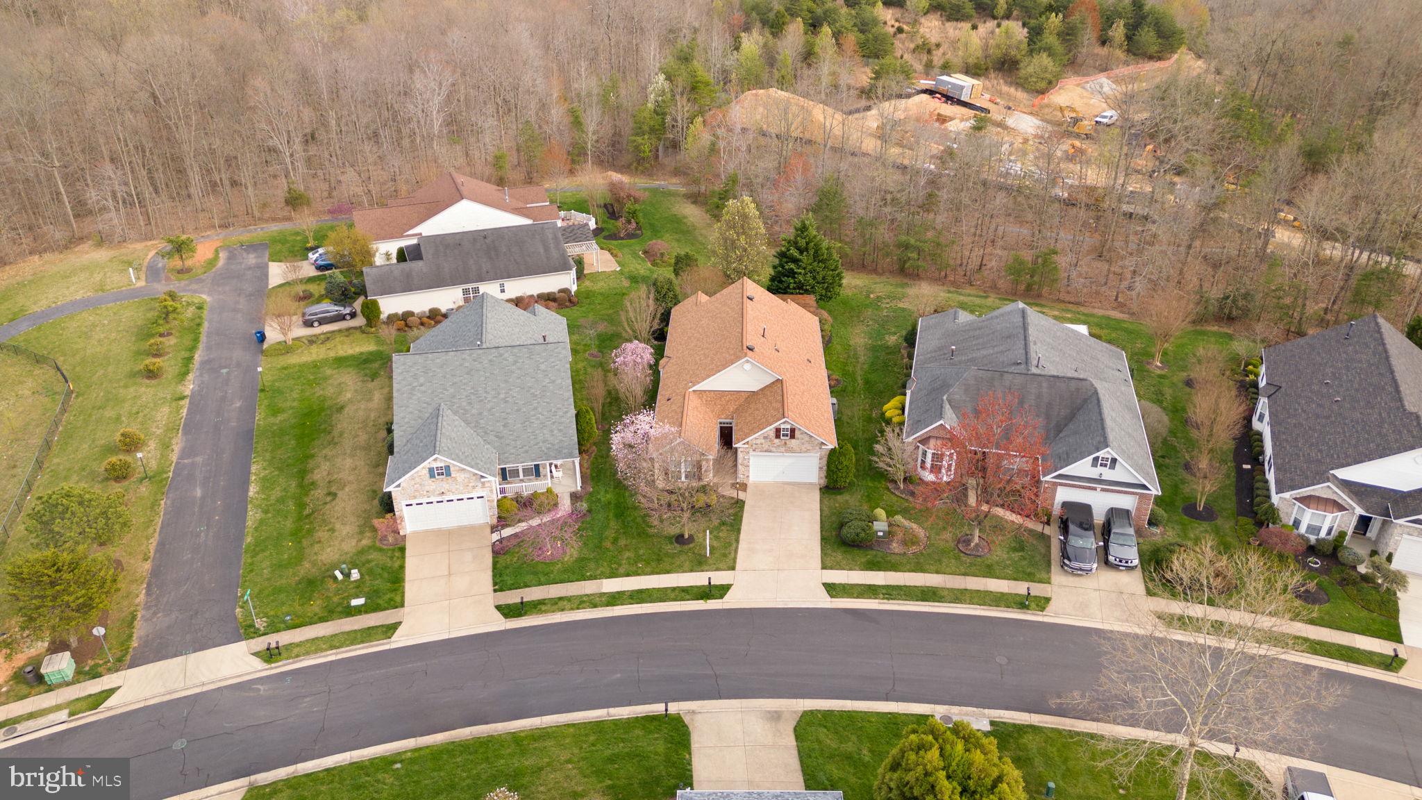 FOUR SEASONS IN HISTORIC VIRGINIA - Residential