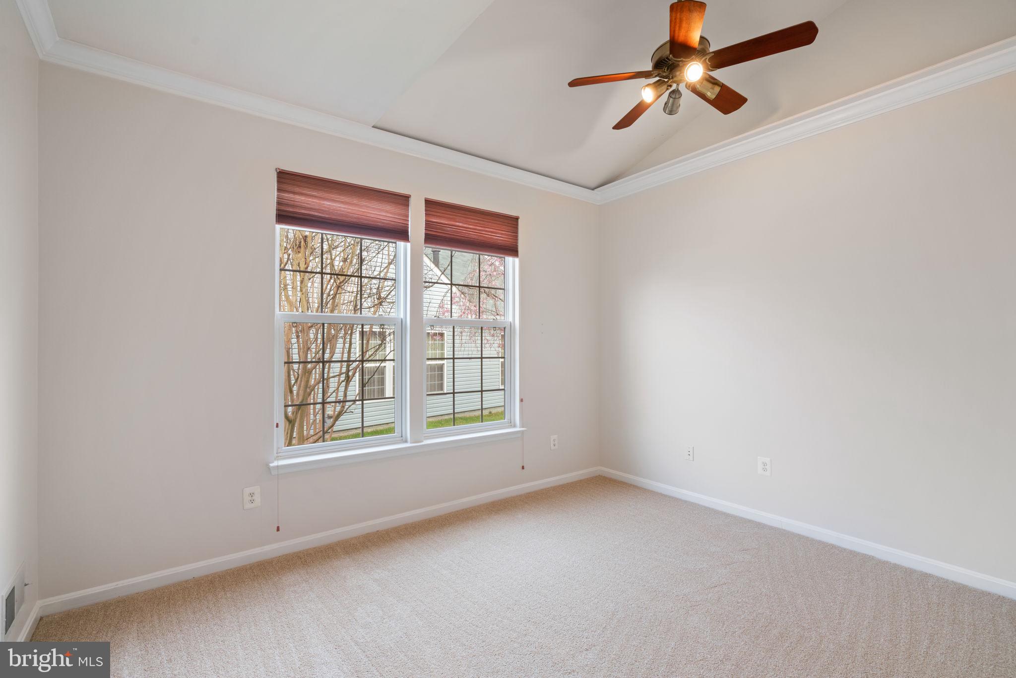 FOUR SEASONS IN HISTORIC VIRGINIA - Residential