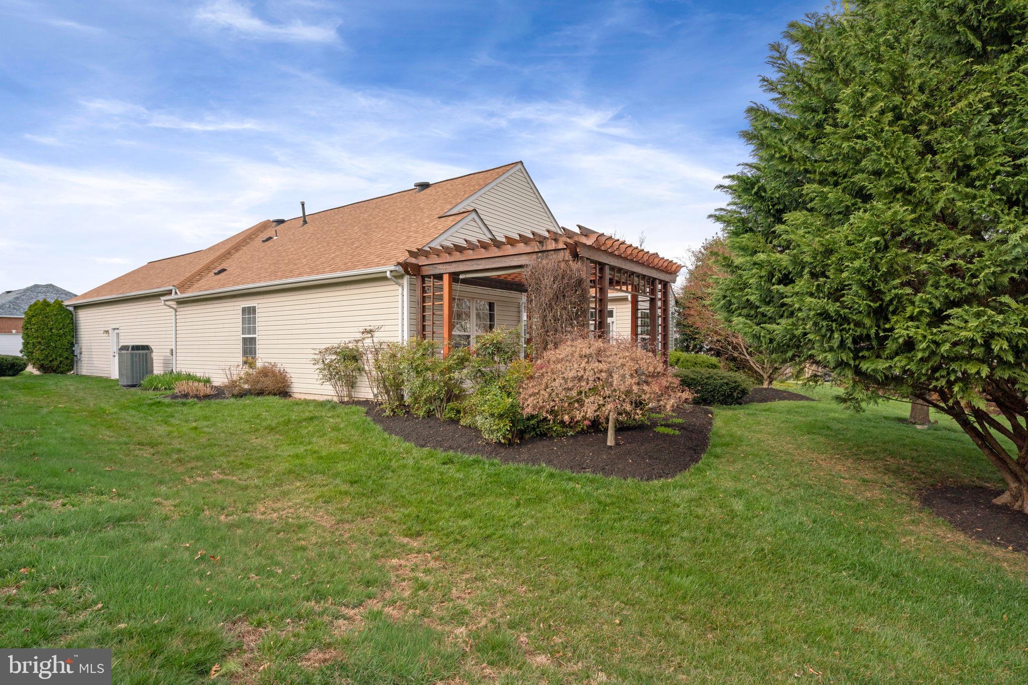 FOUR SEASONS IN HISTORIC VIRGINIA - Residential