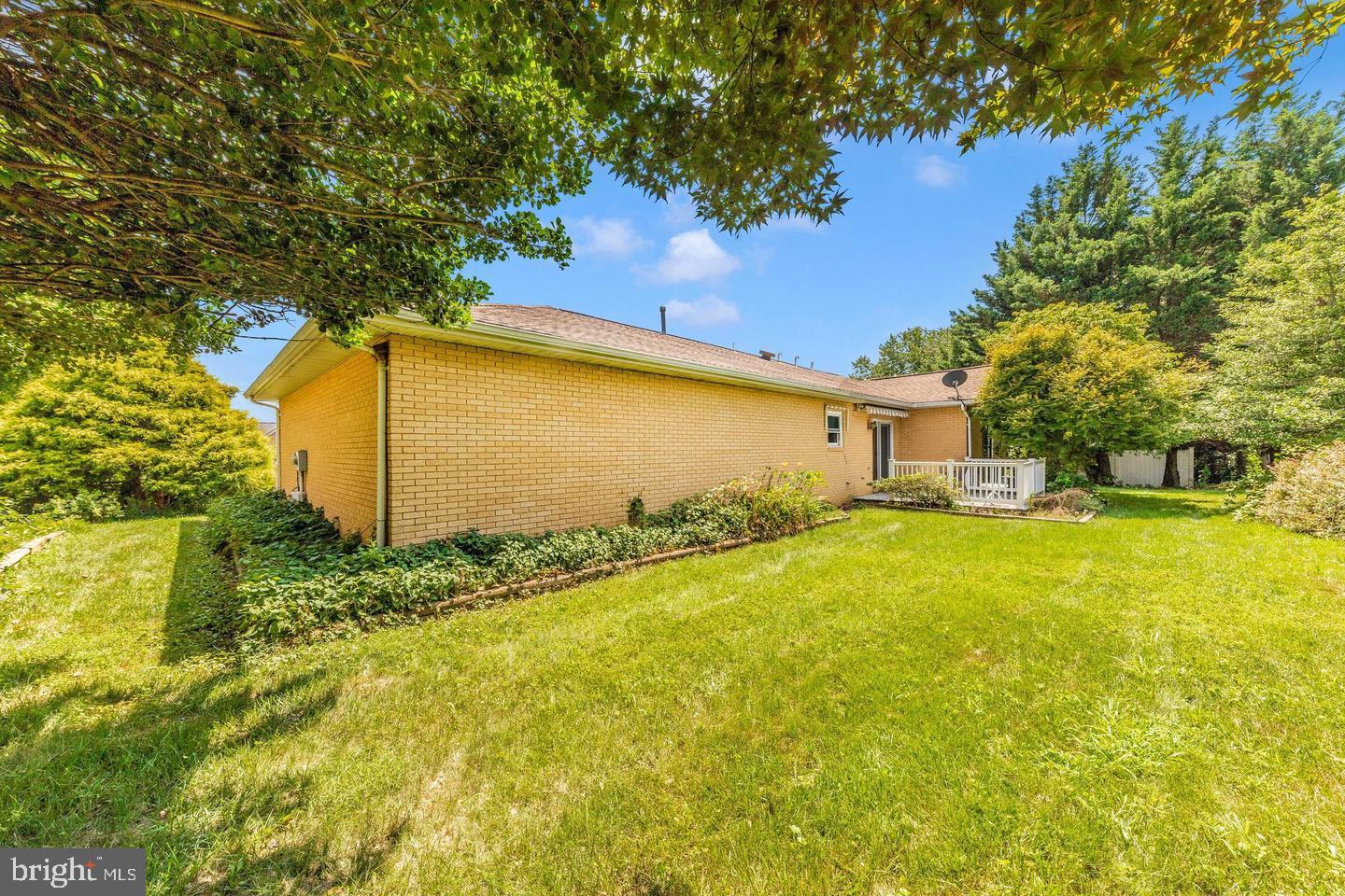 FOXCROFT MEADOWS - Residential