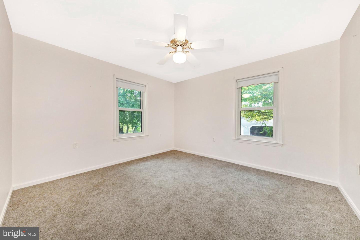 FOXCROFT MEADOWS - Residential