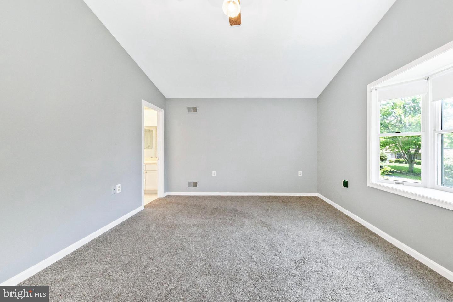 FOXCROFT MEADOWS - Residential