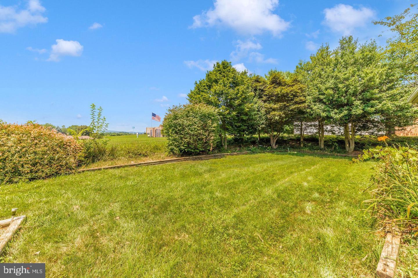 FOXCROFT MEADOWS - Residential