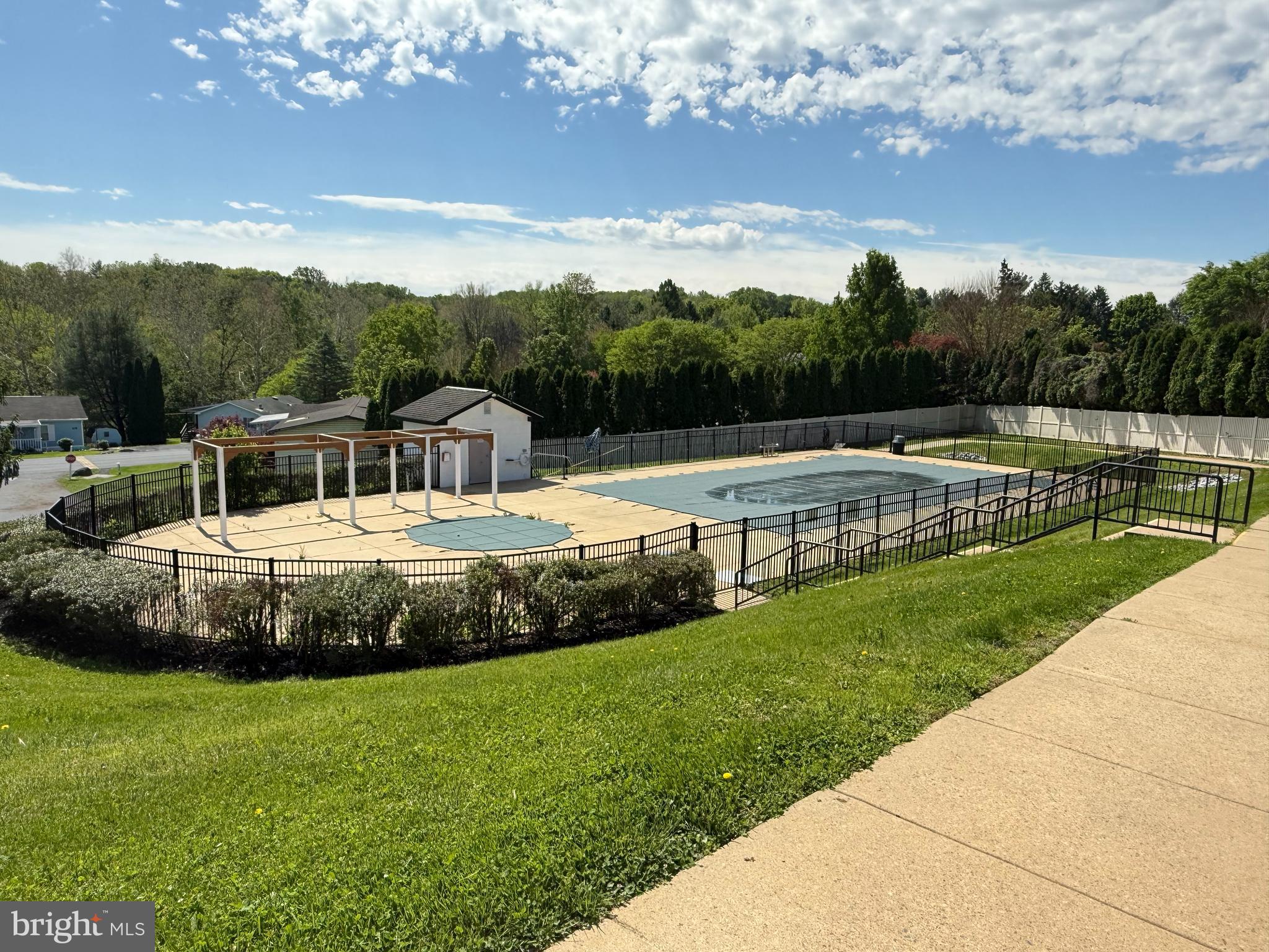 PHEASANT RIDGE - Residential