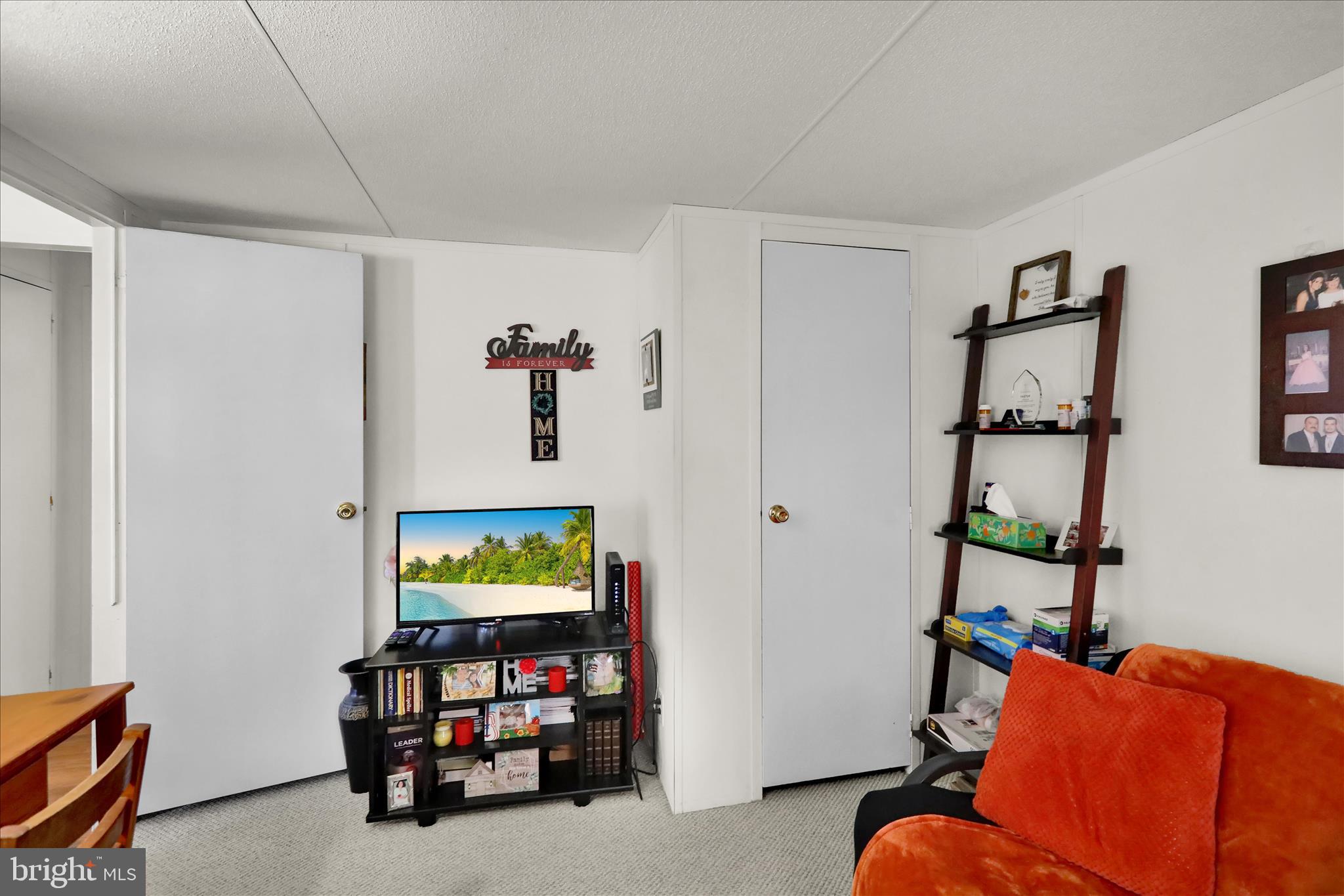 PHEASANT RIDGE - Residential