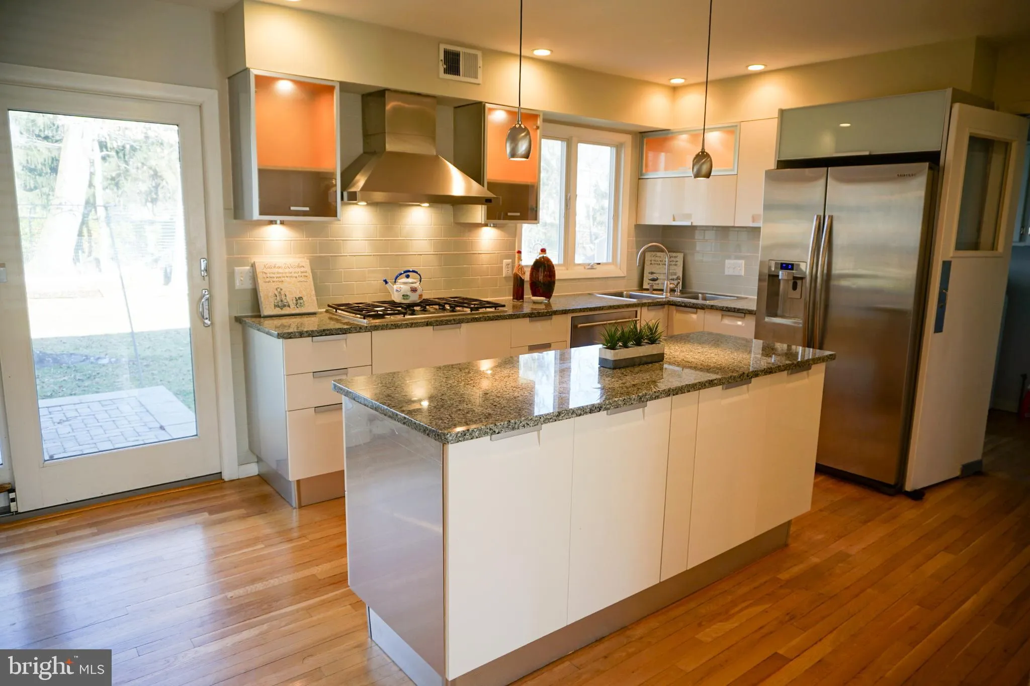 Princeton, New Jersey 08540, United States, 5 Bedrooms Bedrooms, ,4 BathroomsBathrooms,Residential,Active,117826