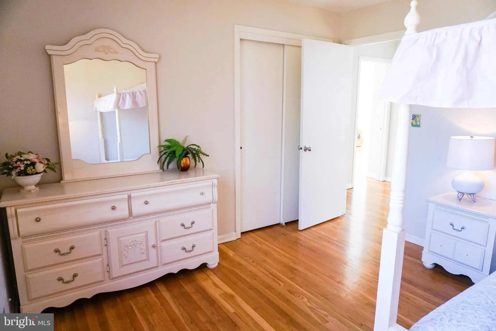 Princeton, New Jersey 08540, United States, 5 Bedrooms Bedrooms, ,4 BathroomsBathrooms,Residential,Active,117826