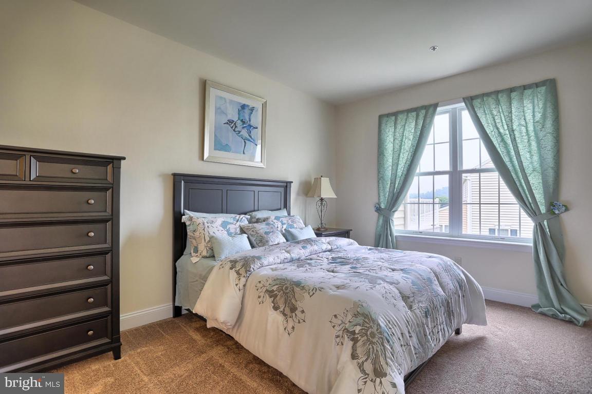 CROSSGATES - Residential