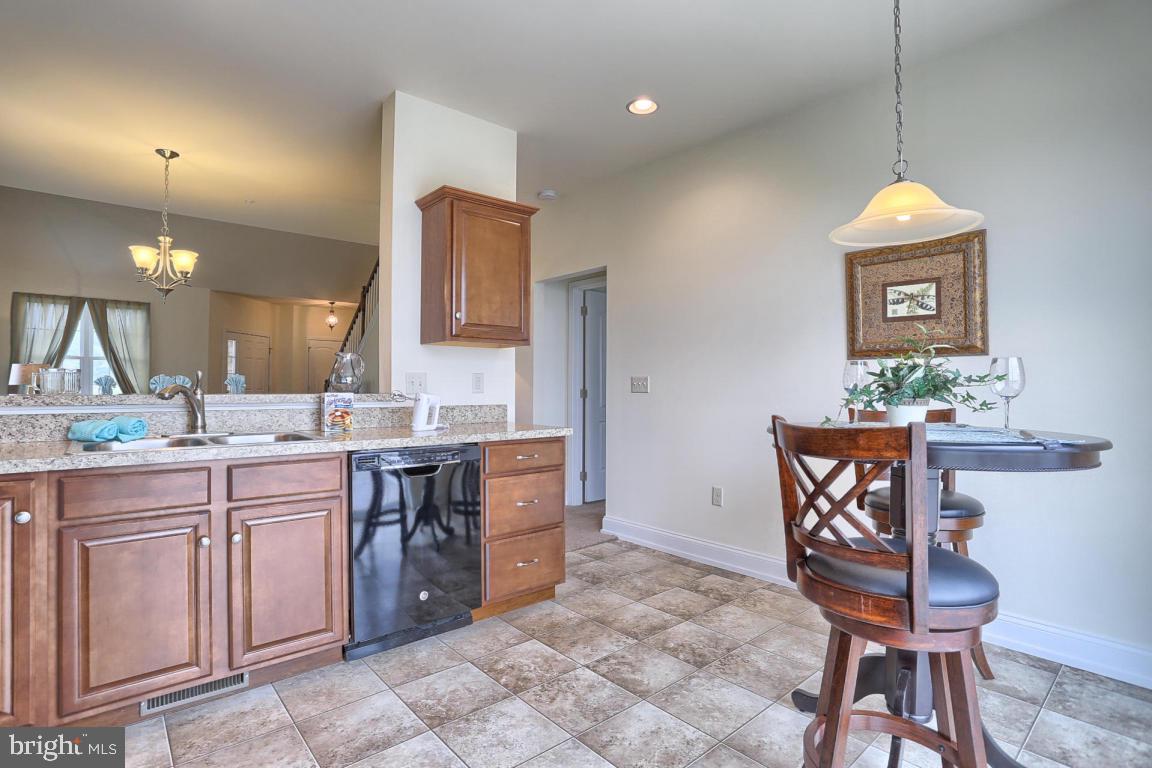 CROSSGATES - Residential