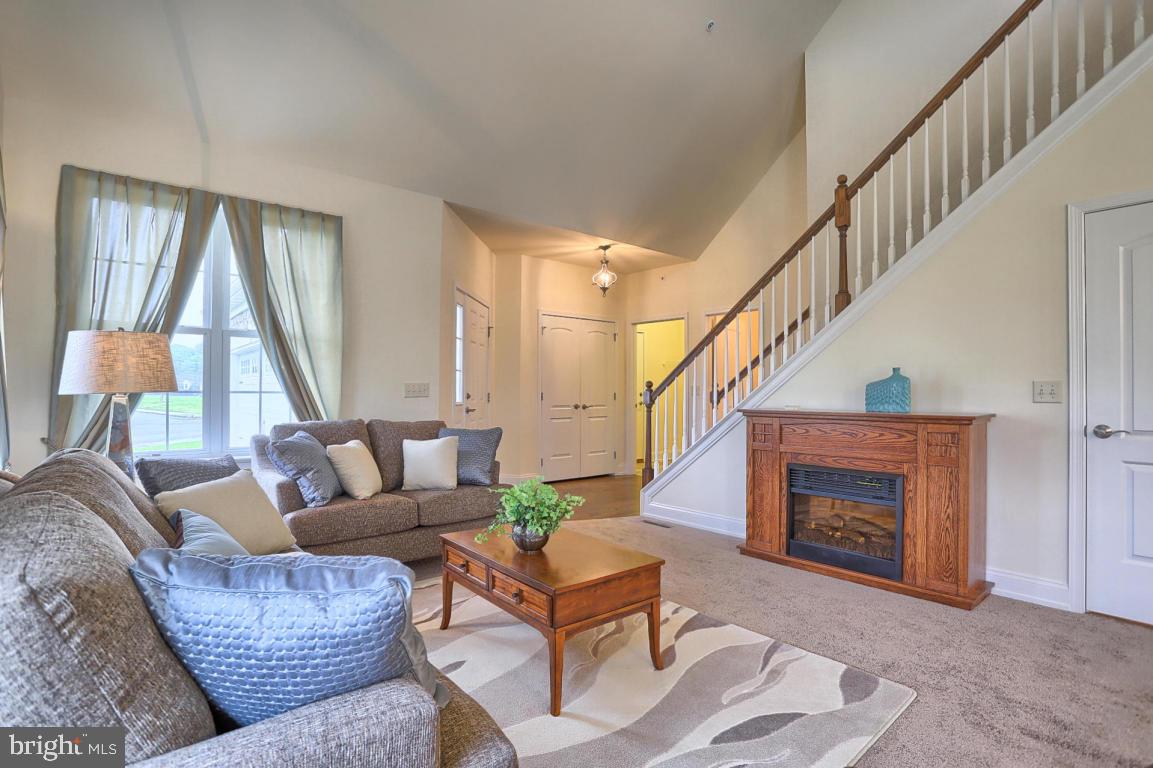 CROSSGATES - Residential