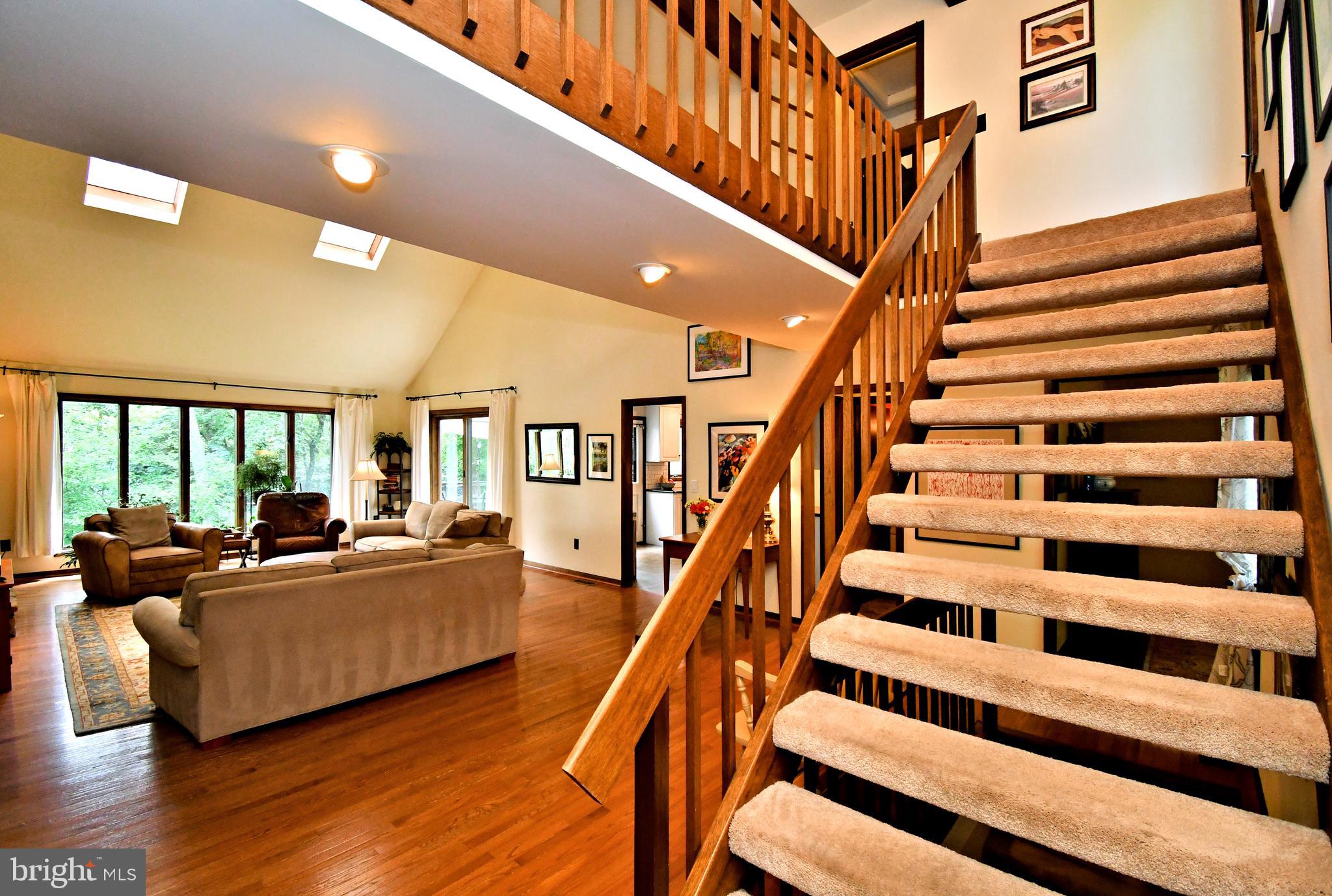 920 SHIPPEN LANE