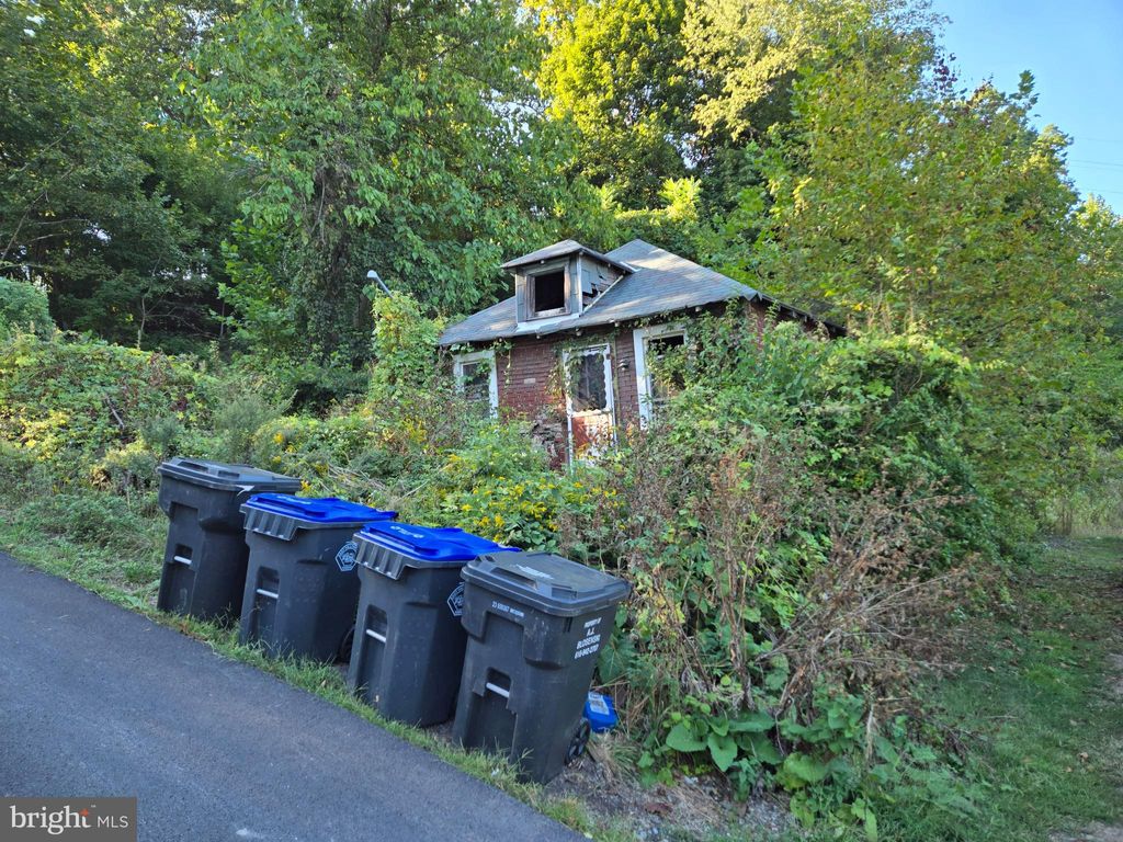 Photo of 5 Jane Street, COATESVILLE, PA 19320 (MLS # PACT2110248)