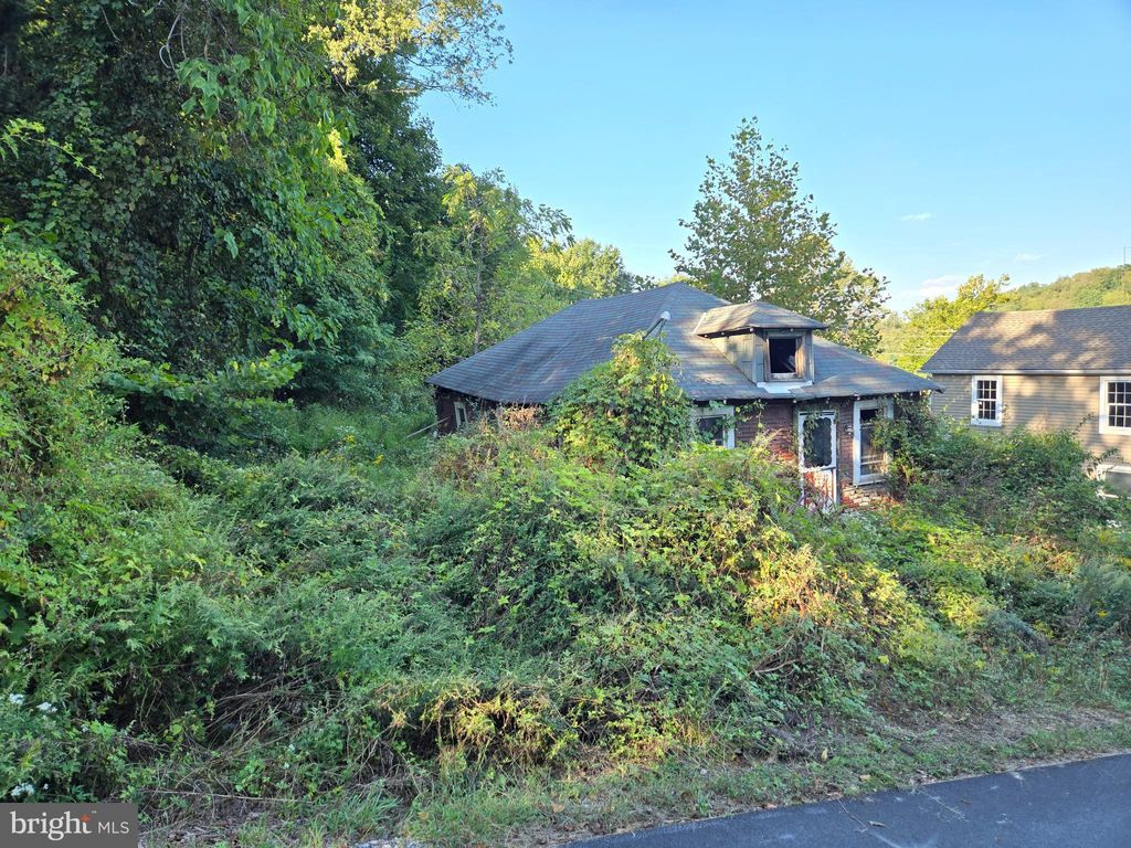 Photo of 5 Jane Street, COATESVILLE, PA 19320 (MLS # PACT2110248)