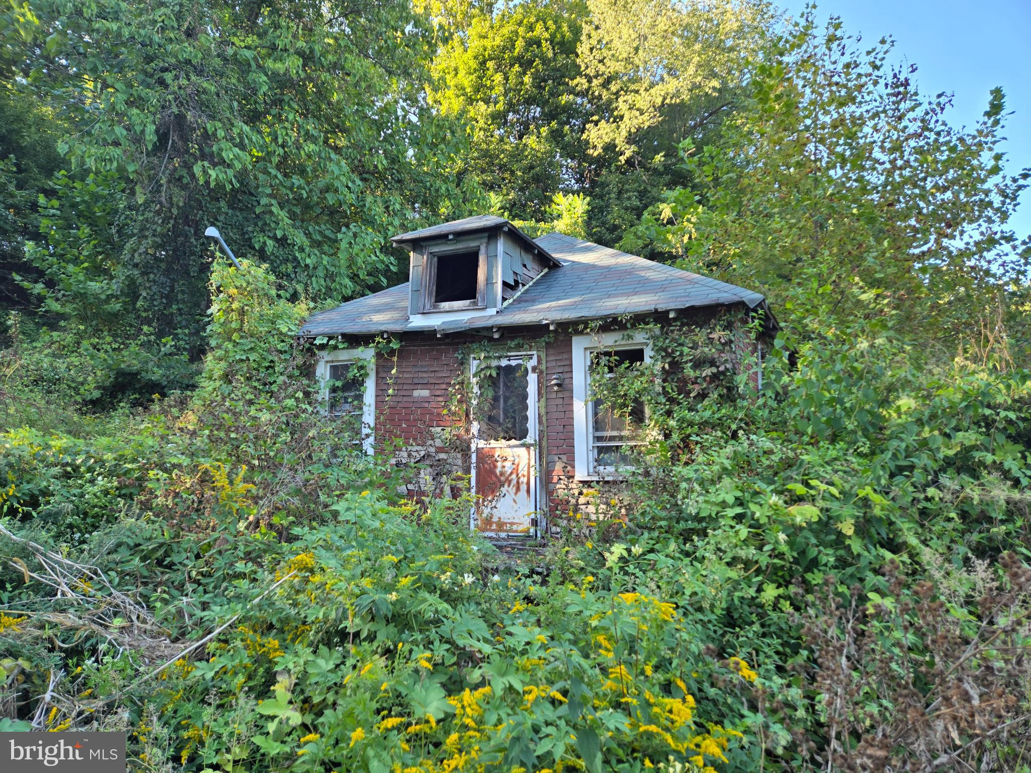 FALLOWFIELD EAST - Residential