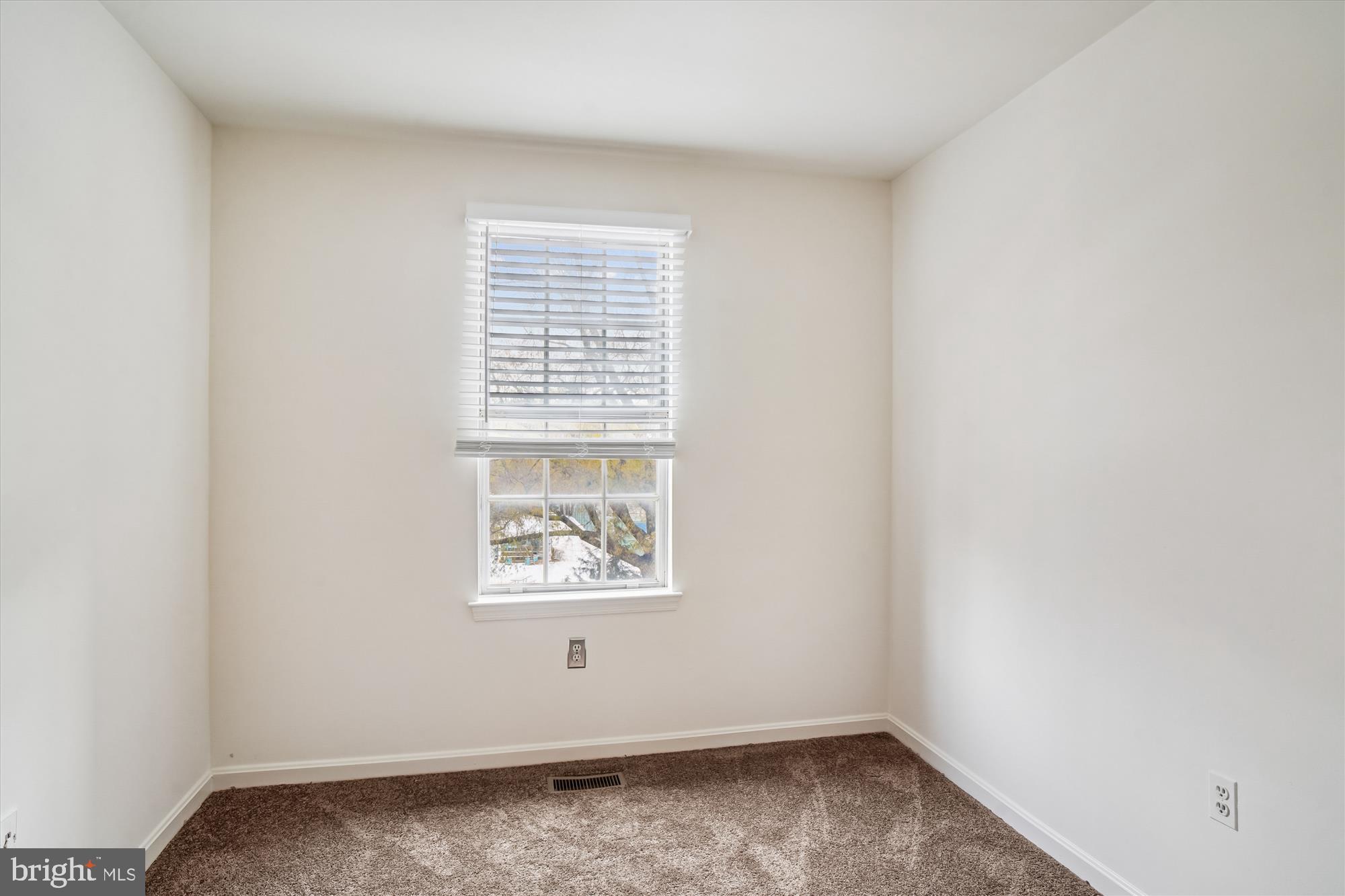 GARRETT FOREST - Residential