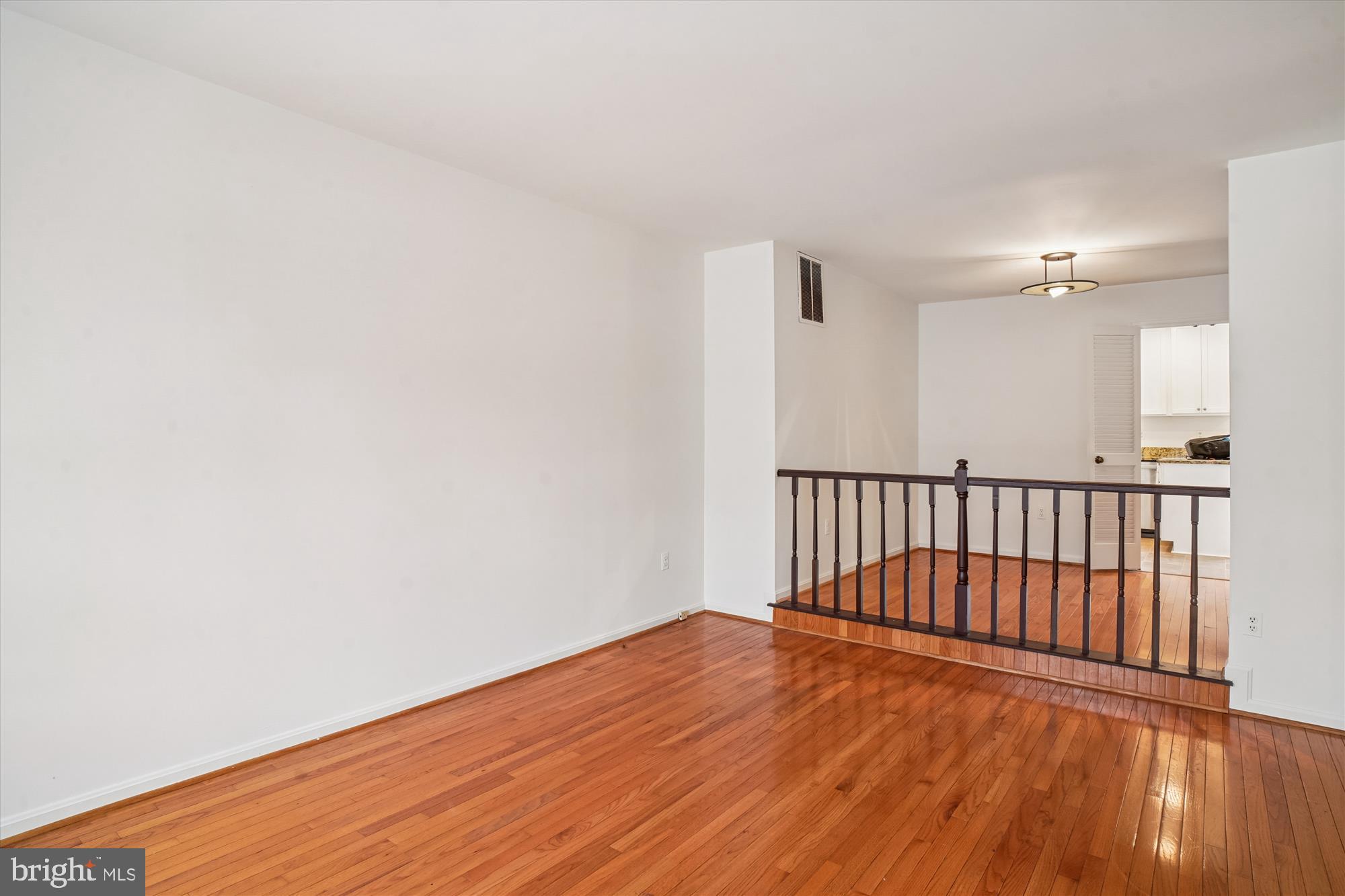 GARRETT FOREST - Residential