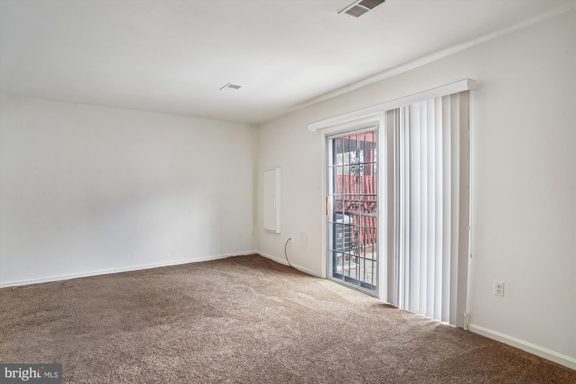 GARRETT FOREST - Residential