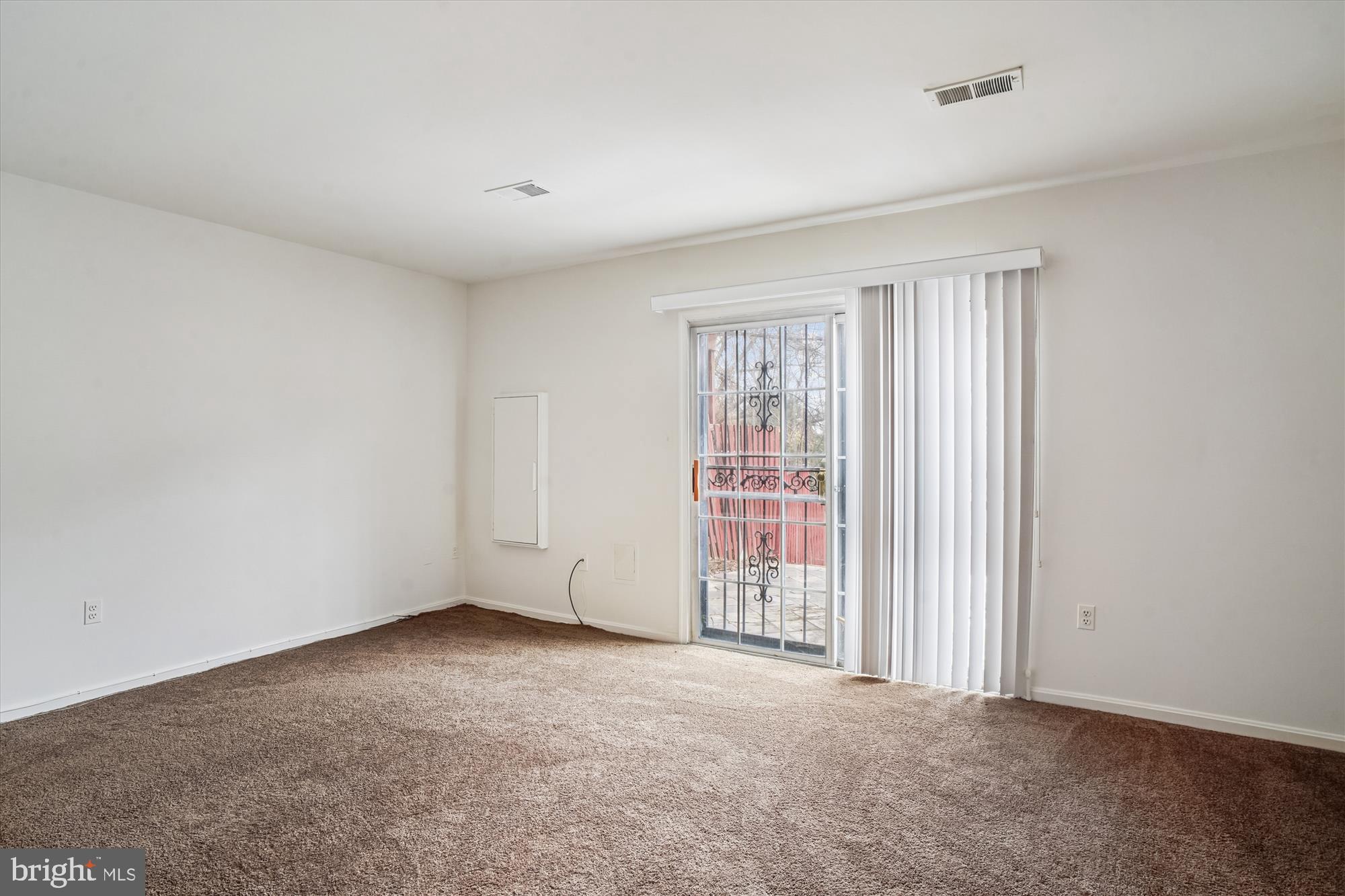 GARRETT FOREST - Residential