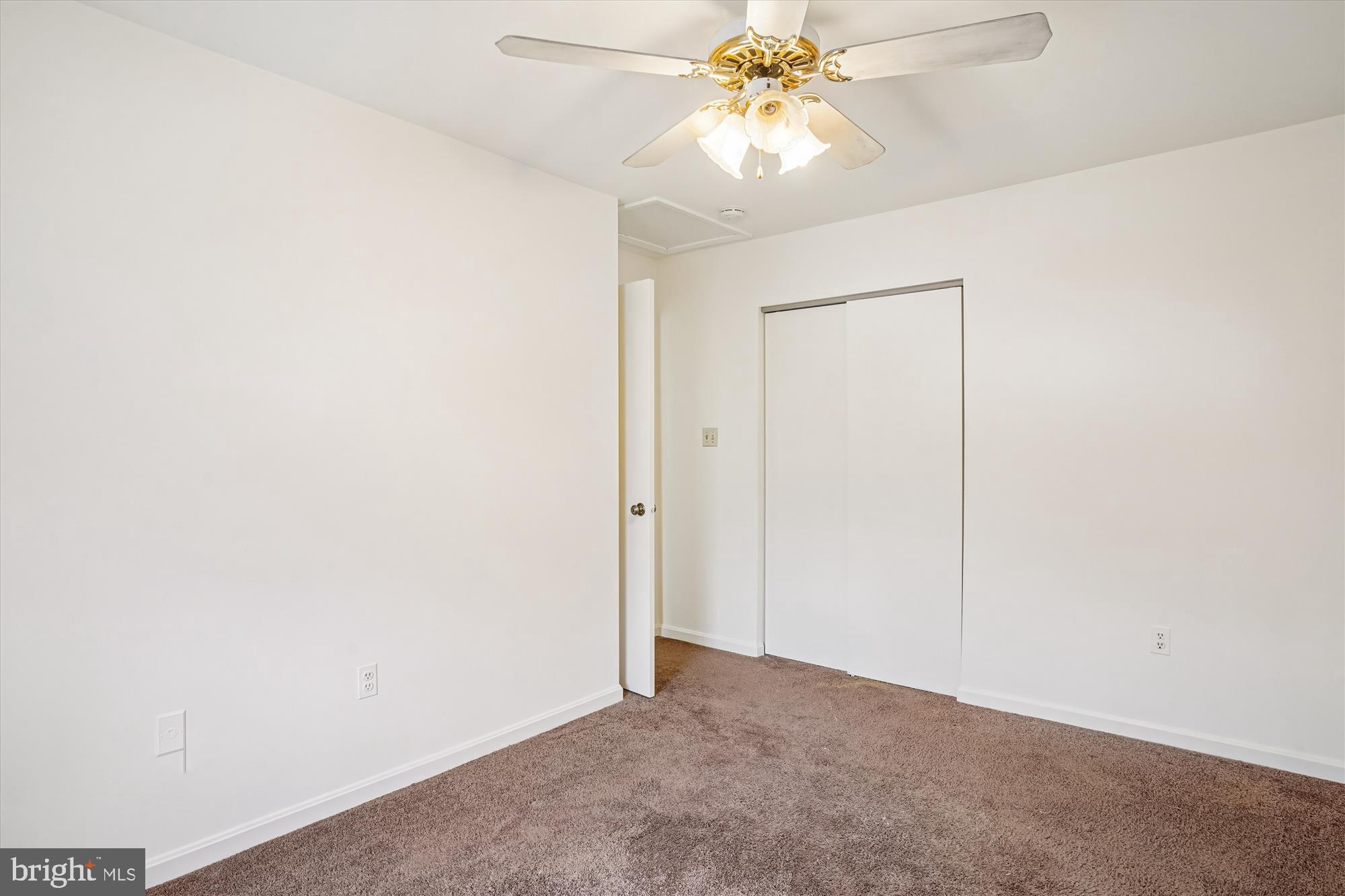 GARRETT FOREST - Residential