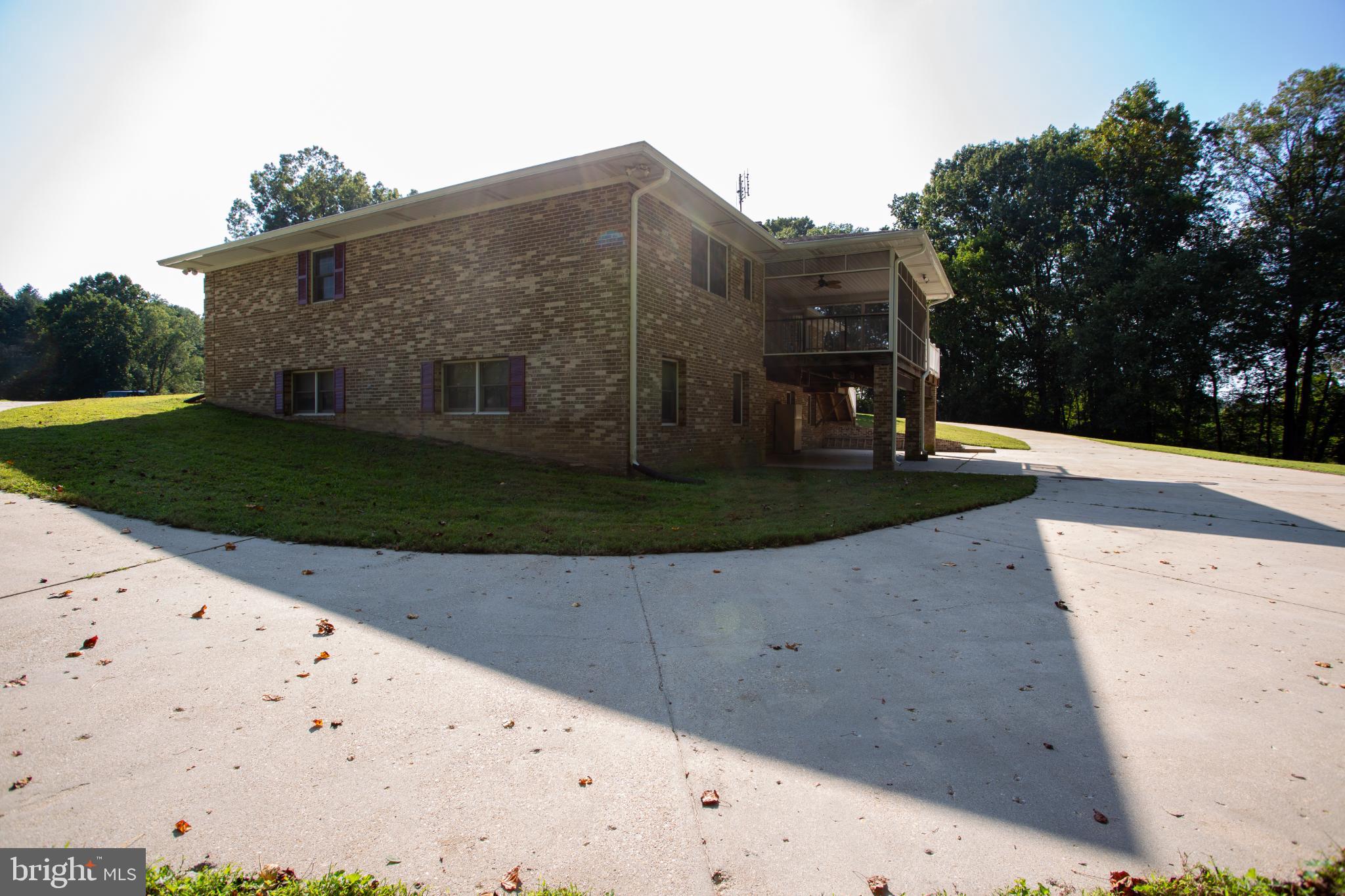 12740 SPRINGFIELD COURT